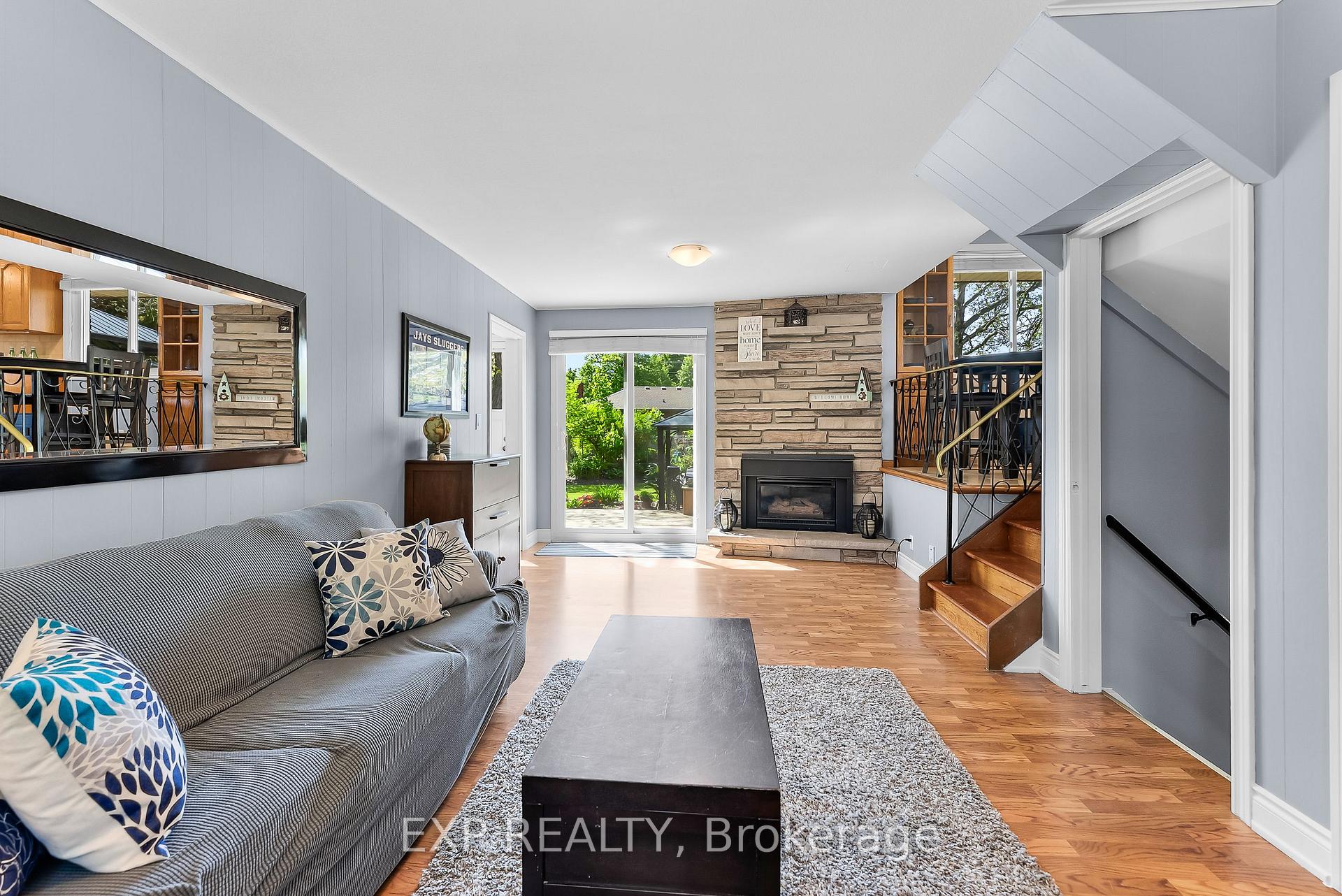 Photo 15 of 7 Saturn Court, St. Catharines, Bunting/Linwell — HOMEH