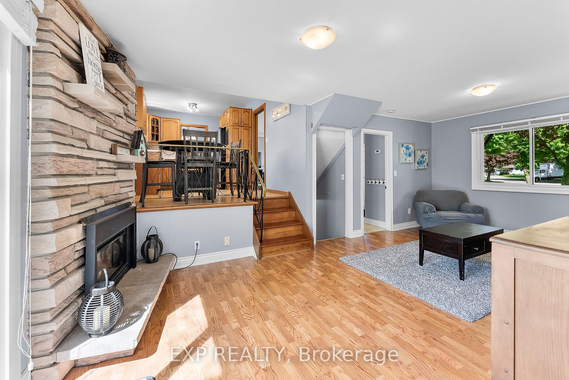 Photo 21 of 7 Saturn Court, St. Catharines, Bunting/Linwell — HOMEH