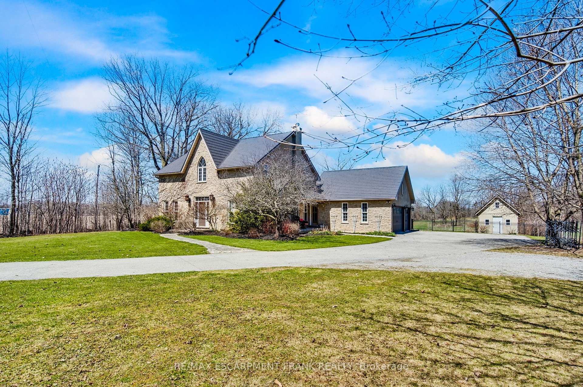 Photo 6 of 3260 Guyatt Road, Hamilton, Binbrook — HOMEH