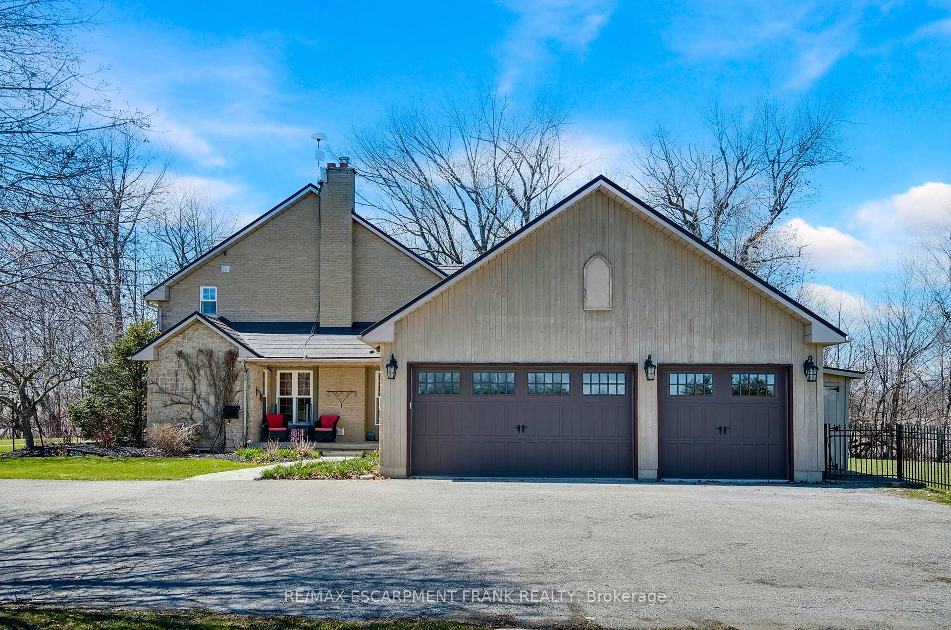 Photo 5 of 3260 Guyatt Road, Hamilton, Binbrook — HOMEH