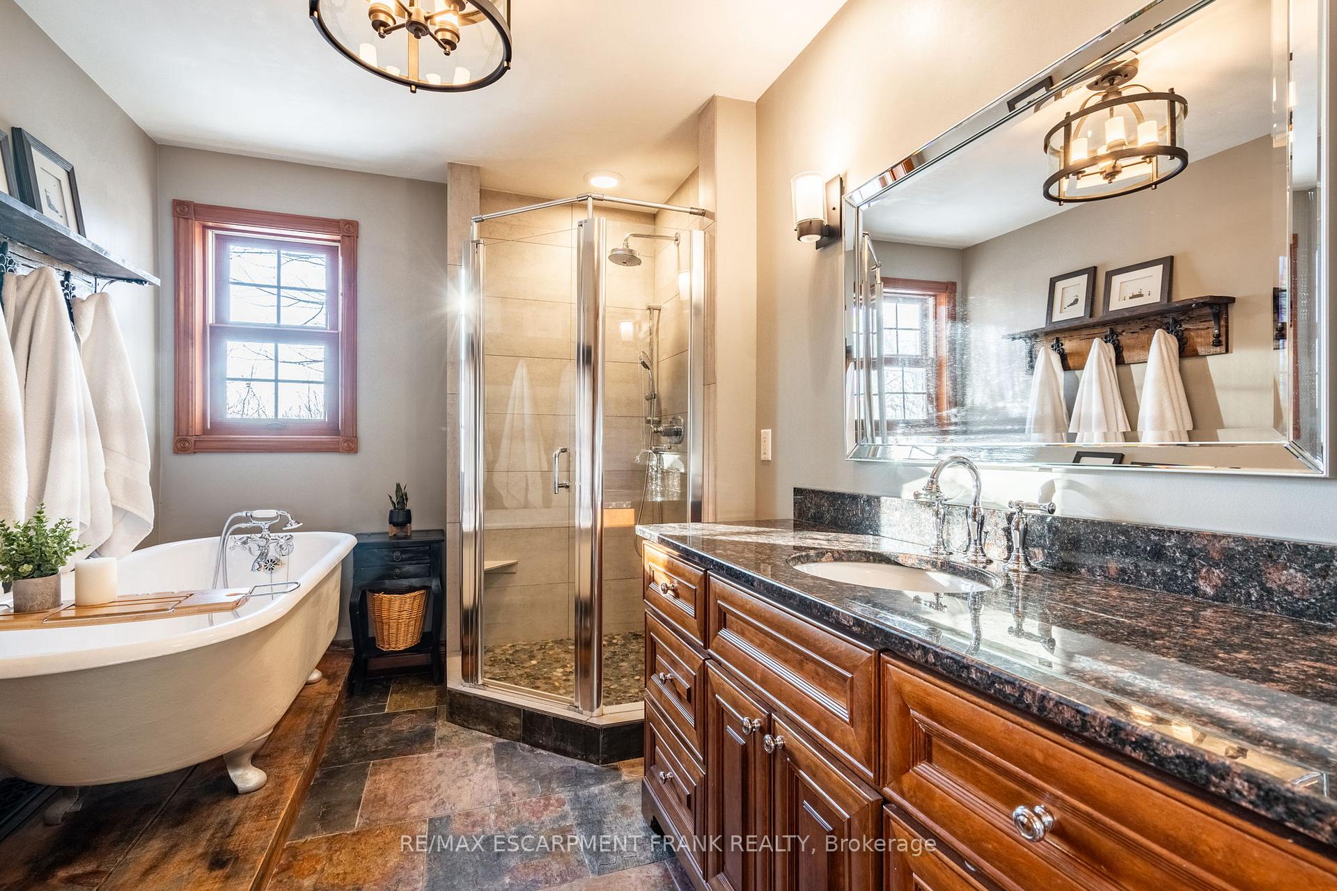 Photo 35 of 3260 Guyatt Road, Hamilton, Binbrook — HOMEH
