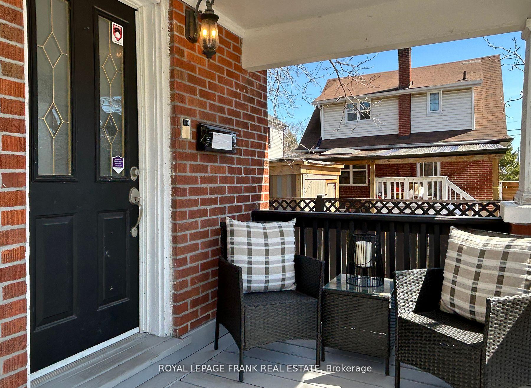 Photo 2 of 104 McLaughlin Boulevard, Oshawa, O'Neill — HOMEH