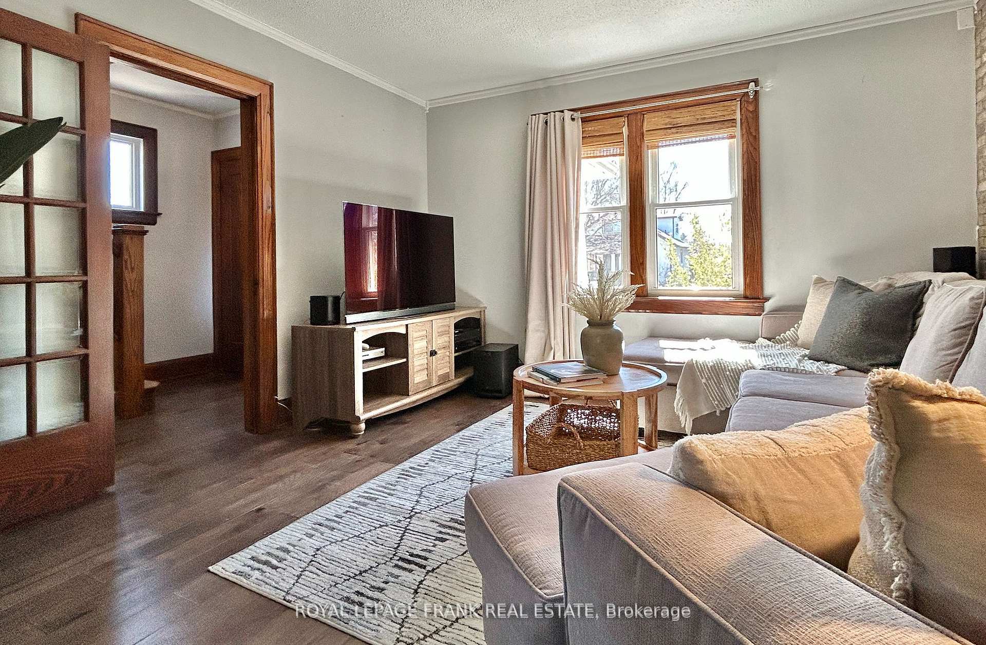 Photo 13 of 104 McLaughlin Boulevard, Oshawa, O'Neill — HOMEH
