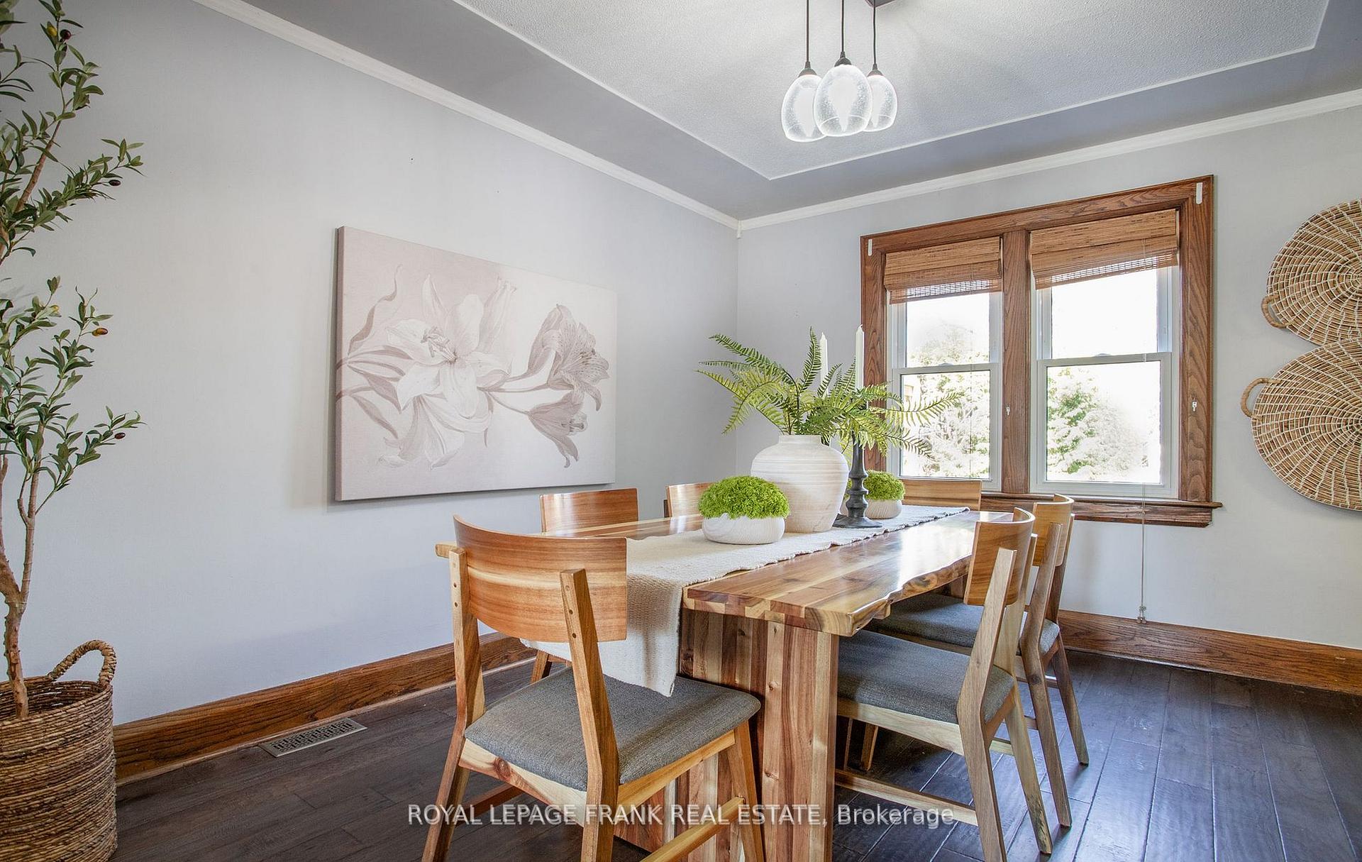 Photo 11 of 104 McLaughlin Boulevard, Oshawa, O'Neill — HOMEH