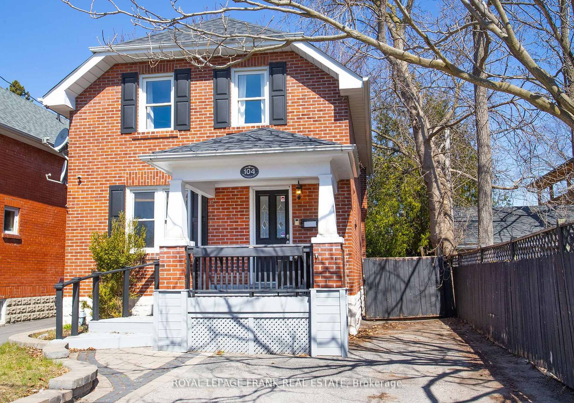 Photo 34 of 104 McLaughlin Boulevard, Oshawa, O'Neill — HOMEH