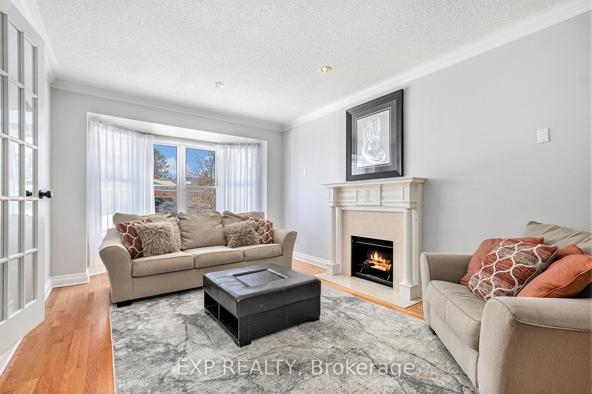 Photo 4 of 135 Lanigan Crescent, Ottawa, Stittsville (Central) — HOMEH