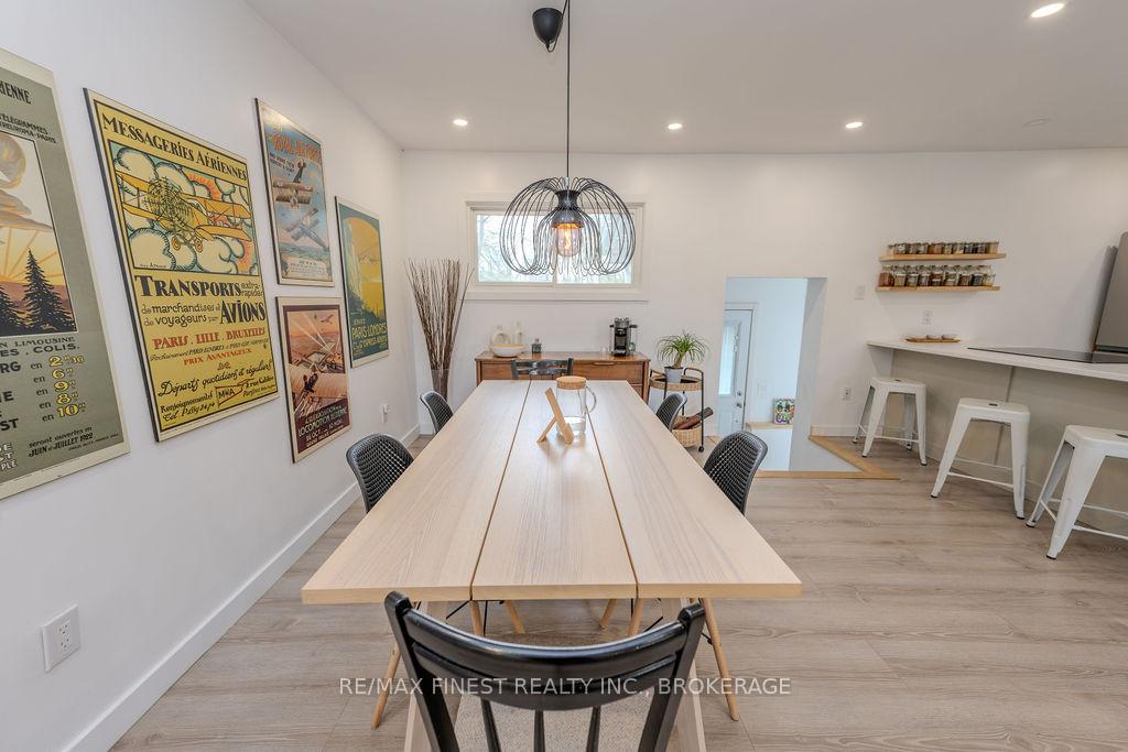 Photo 9 of 1729 Marian Crescent, Kingston, City North of 401 — HOMEH