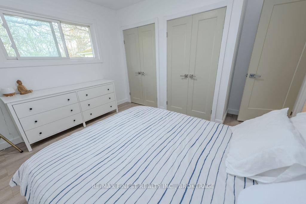 Photo 18 of 1729 Marian Crescent, Kingston, City North of 401 — HOMEH