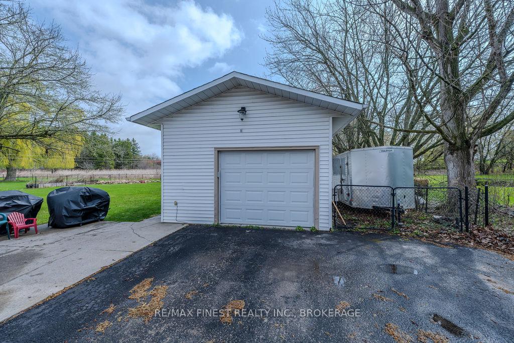 Photo 43 of 1729 Marian Crescent, Kingston, City North of 401 — HOMEH