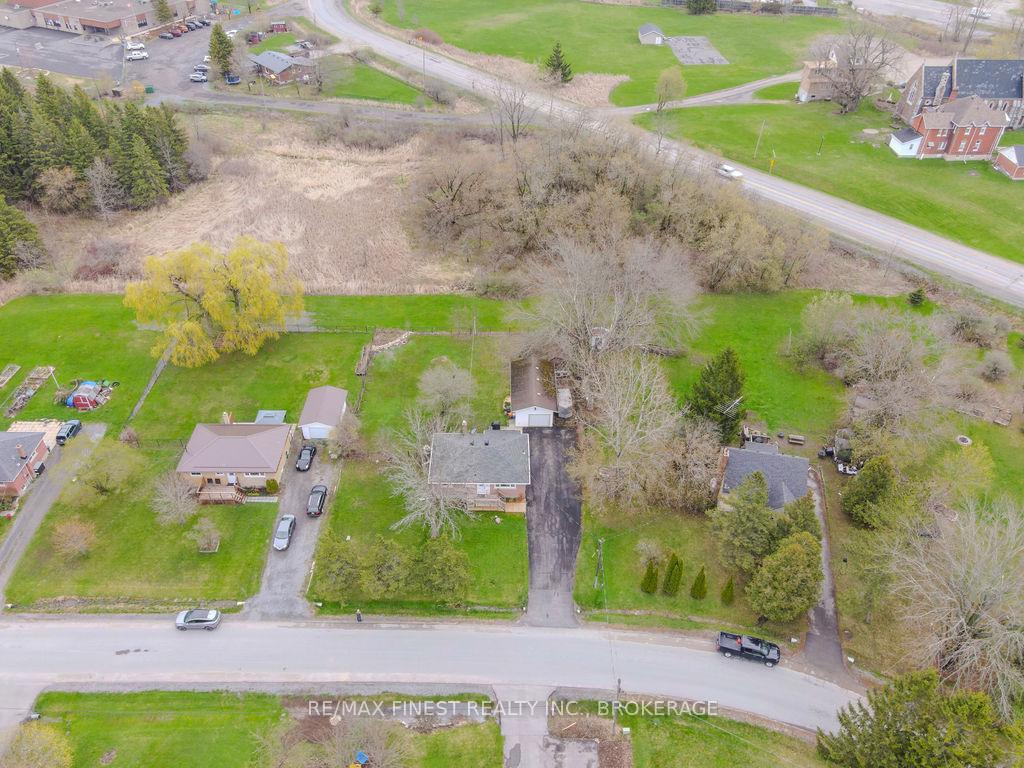 Photo 38 of 1729 Marian Crescent, Kingston, City North of 401 — HOMEH