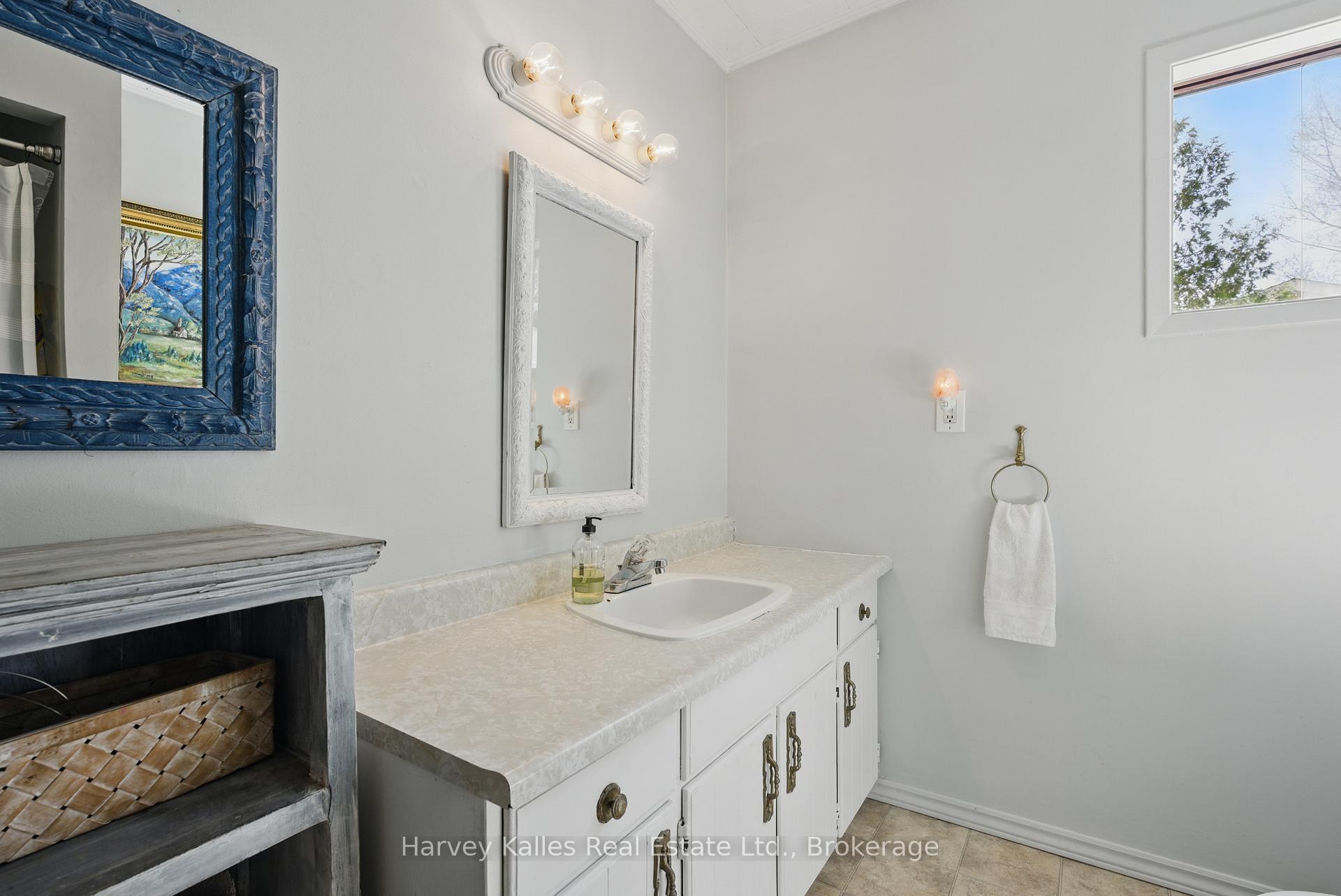 Photo 13 of 170 Nelson Street, Gravenhurst, Muskoka (S) — HOMEH