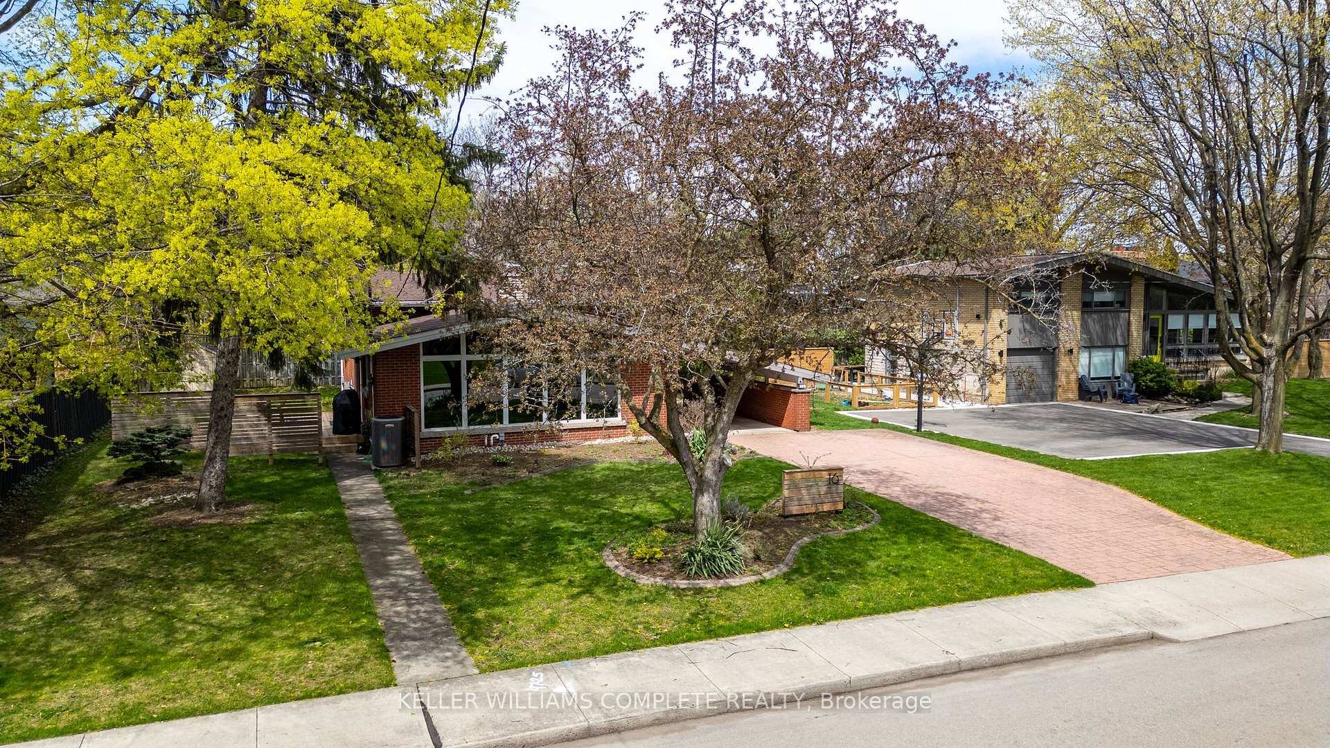 Photo 11 of 16 West 34th Street, Hamilton, Westcliffe — HOMEH