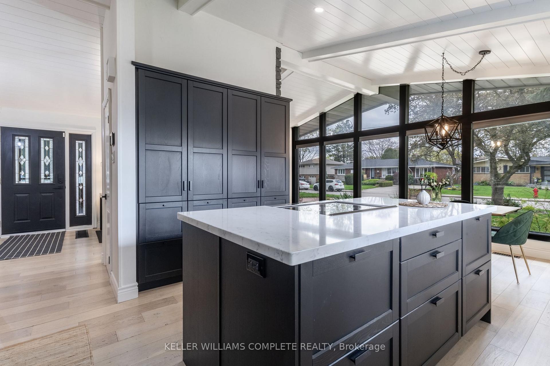 Photo 10 of 16 West 34th Street, Hamilton, Westcliffe — HOMEH