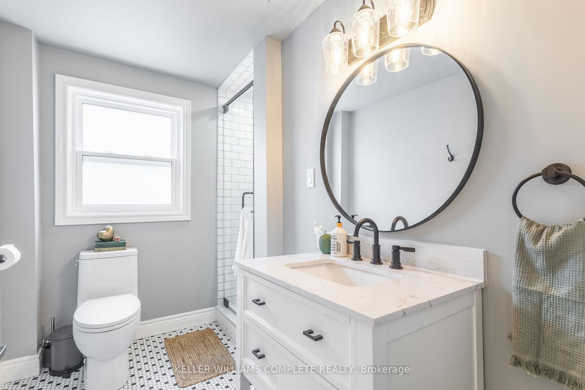 Photo 38 of 16 West 34th Street, Hamilton, Westcliffe — HOMEH