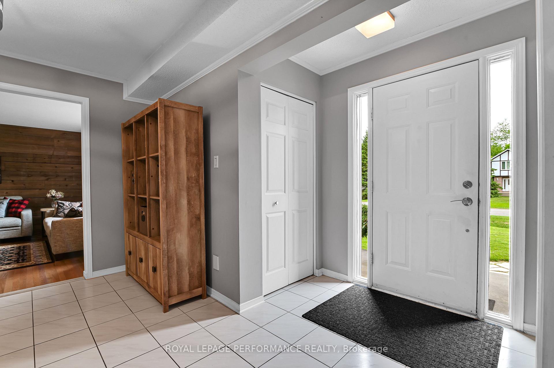 Photo 13 of 7088 Bush Drive, Ottawa, Greely — HOMEH