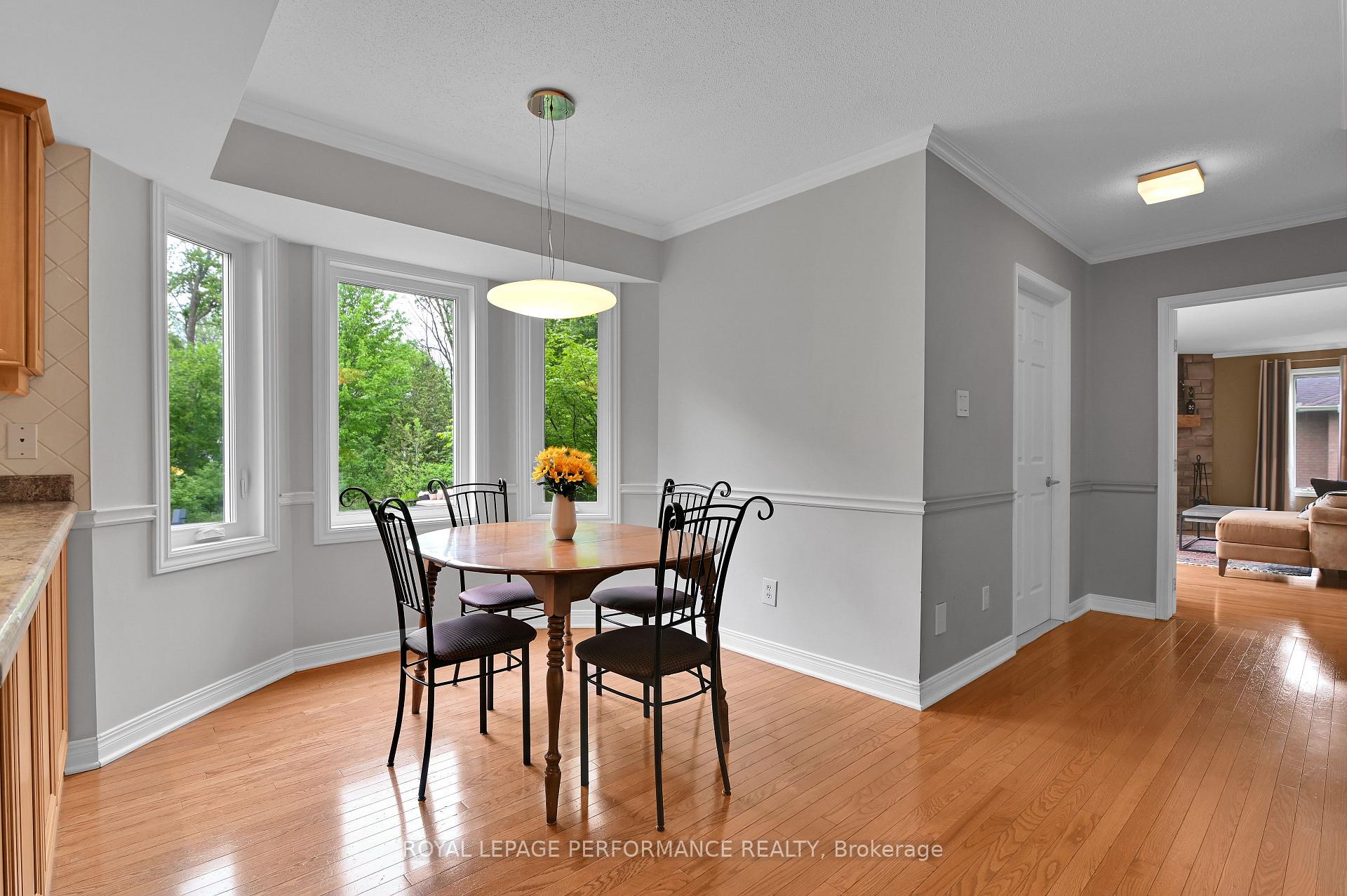Photo 11 of 7088 Bush Drive, Ottawa, Greely — HOMEH
