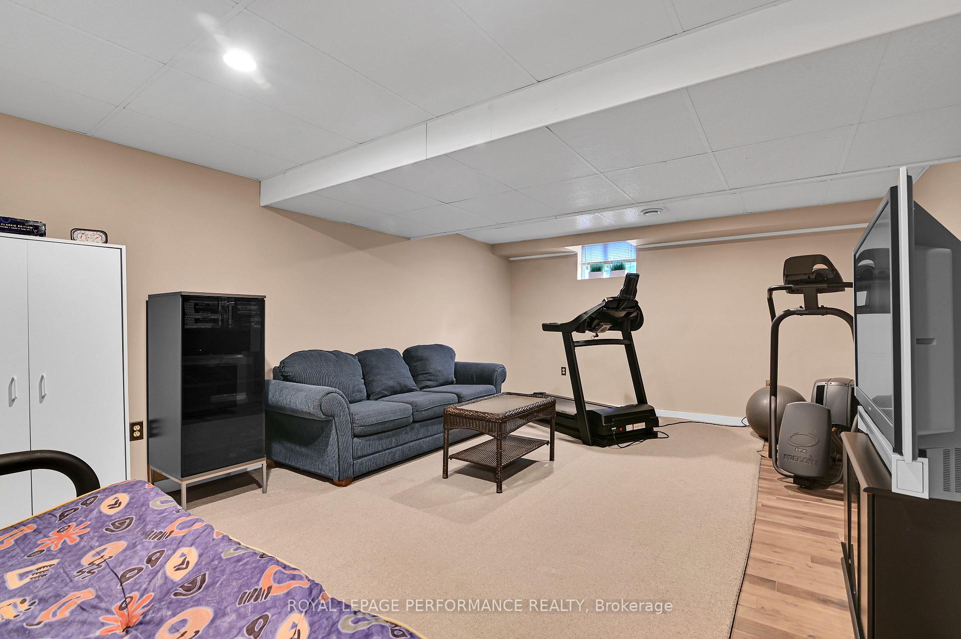 Photo 25 of 7088 Bush Drive, Ottawa, Greely — HOMEH