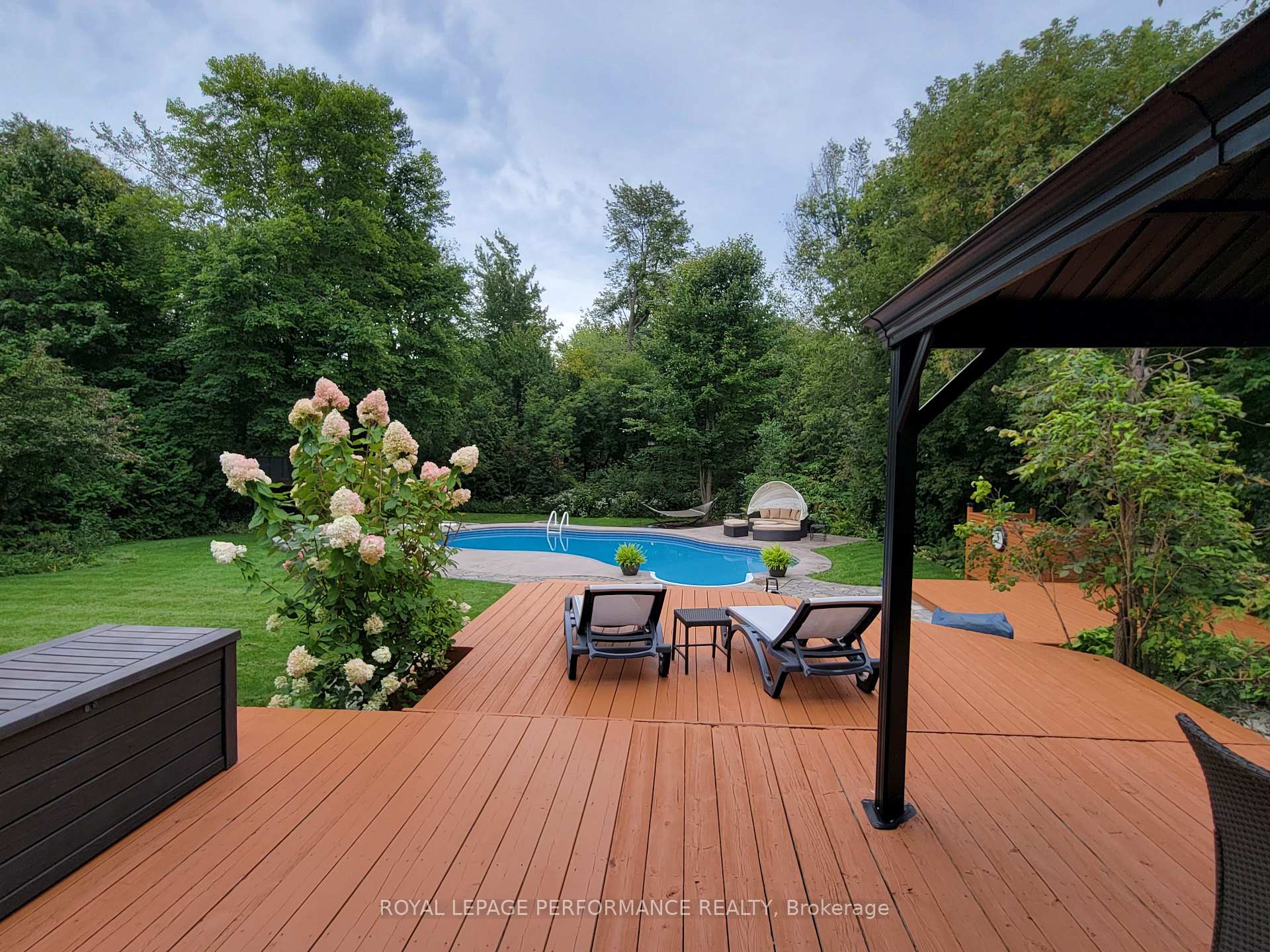 Photo 33 of 7088 Bush Drive, Ottawa, Greely — HOMEH