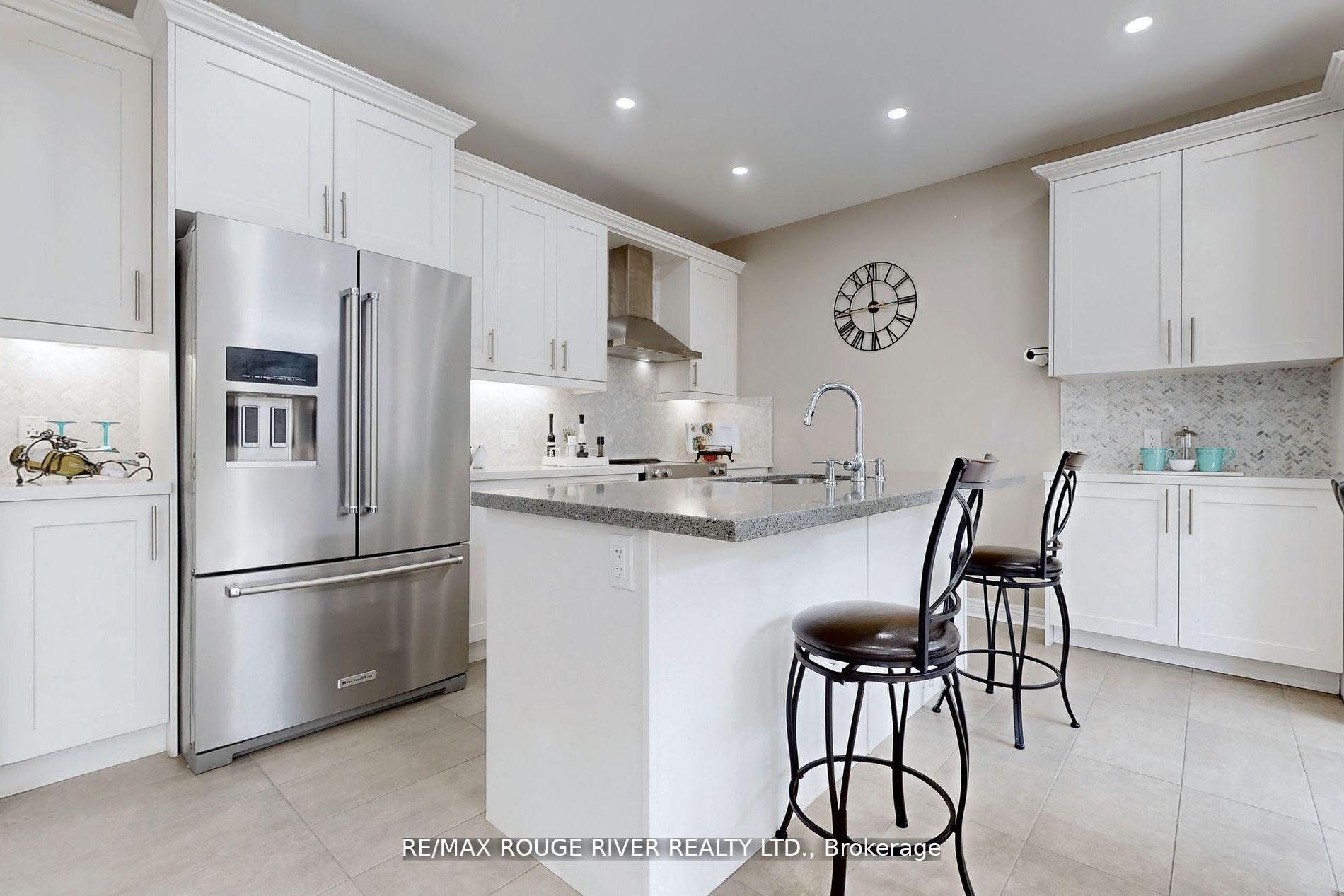 Photo 3 of 2620 Cerise Manor, Pickering, Rural Pickering — HOMEH