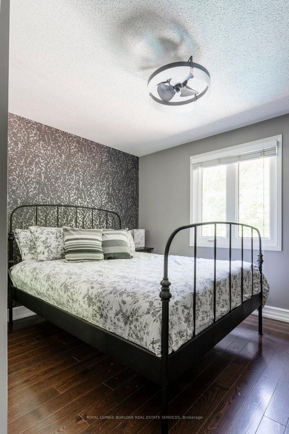 Photo 21 of 27 Forestview Drive, Hamilton, Dundas — HOMEH