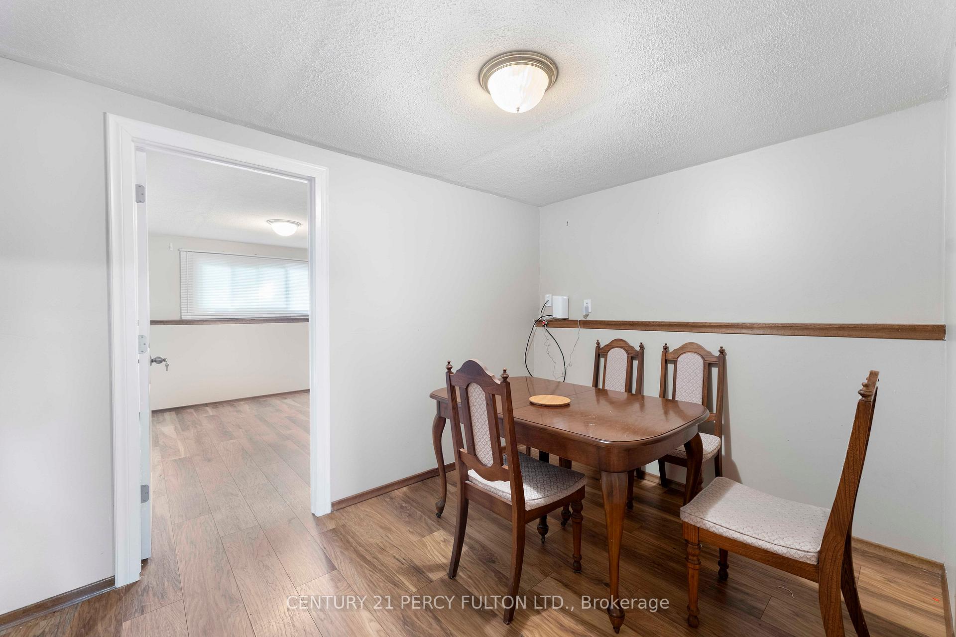 Photo 6 of Unit Bsmt, 125 Brant Avenue, Guelph, Victoria North — HOMEH