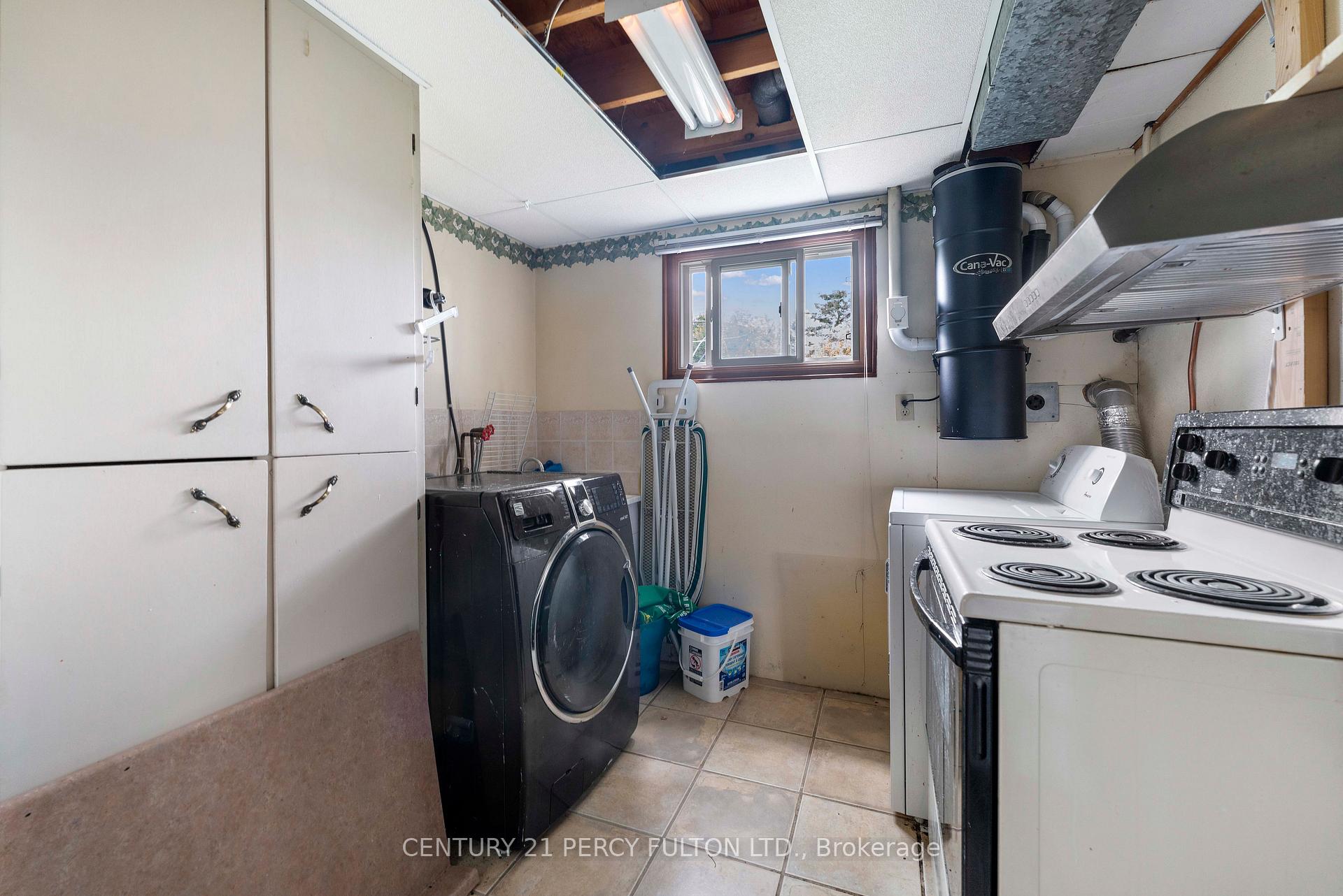 Photo 16 of Unit Bsmt, 125 Brant Avenue, Guelph, Victoria North — HOMEH