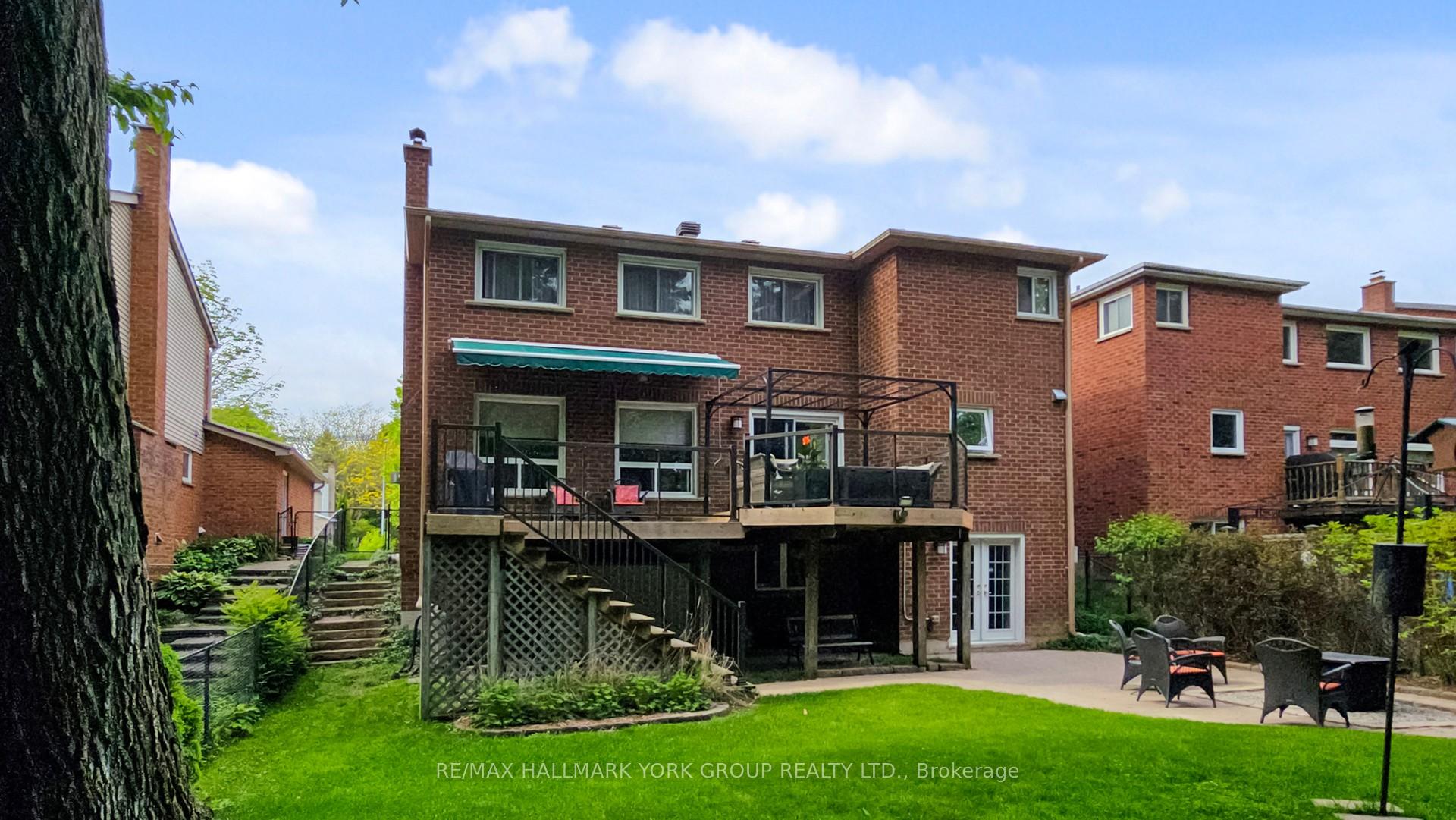 Photo 26 of 213 Kemano Road, Aurora, Aurora Heights — HOMEH
