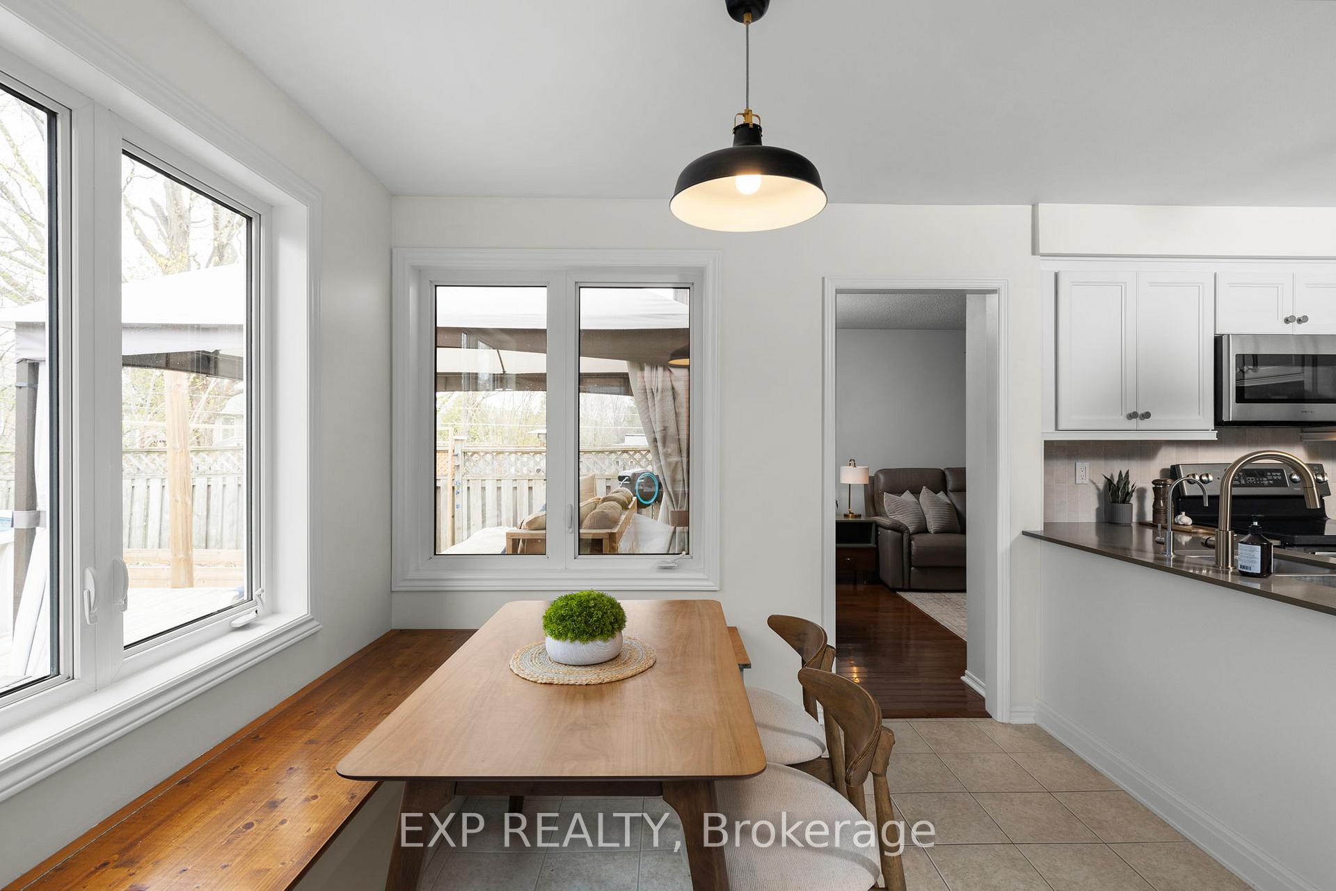 Photo 9 of 255 Hickling Trail, Barrie, Grove East — HOMEH