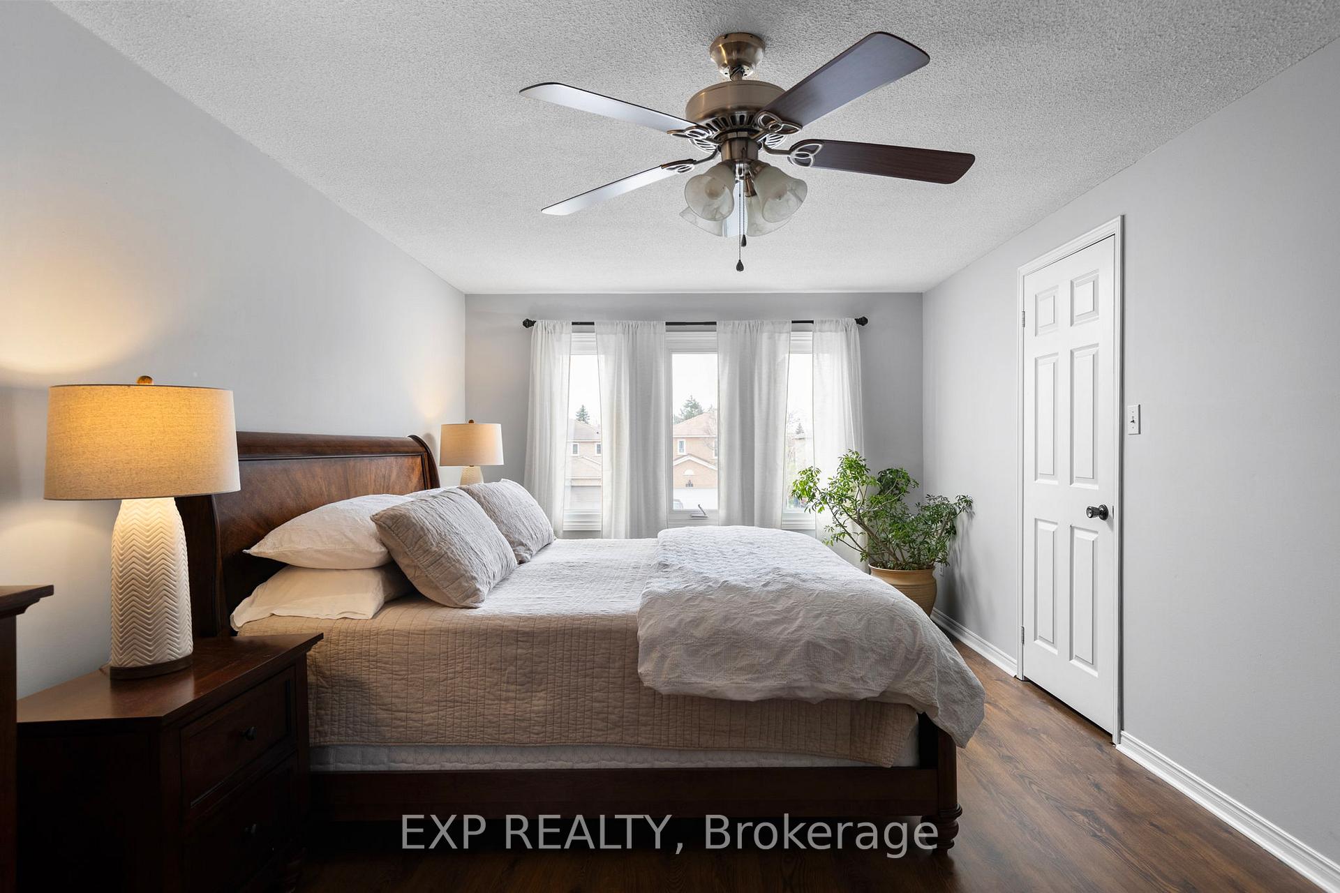 Photo 15 of 255 Hickling Trail, Barrie, Grove East — HOMEH