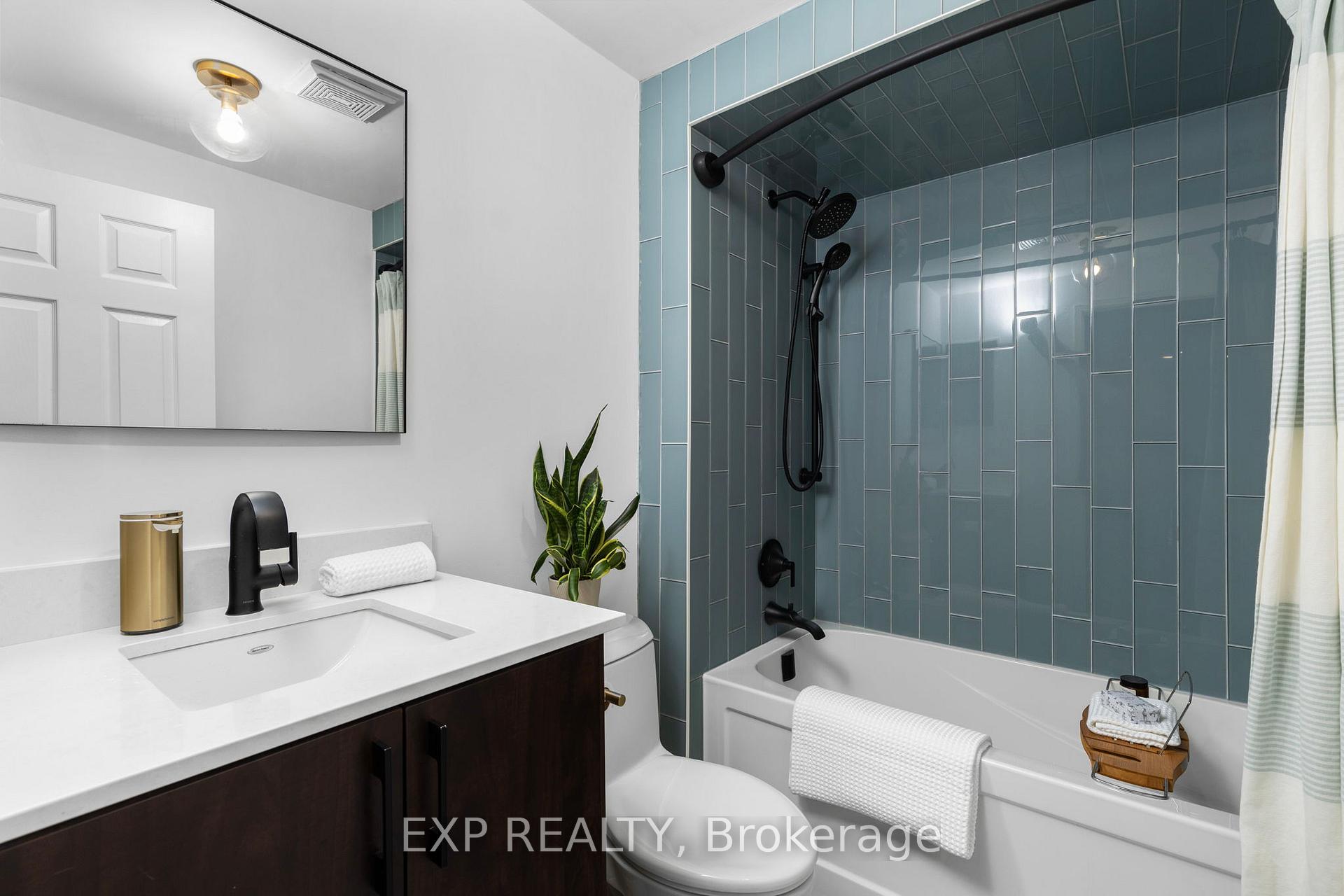 Photo 16 of 255 Hickling Trail, Barrie, Grove East — HOMEH