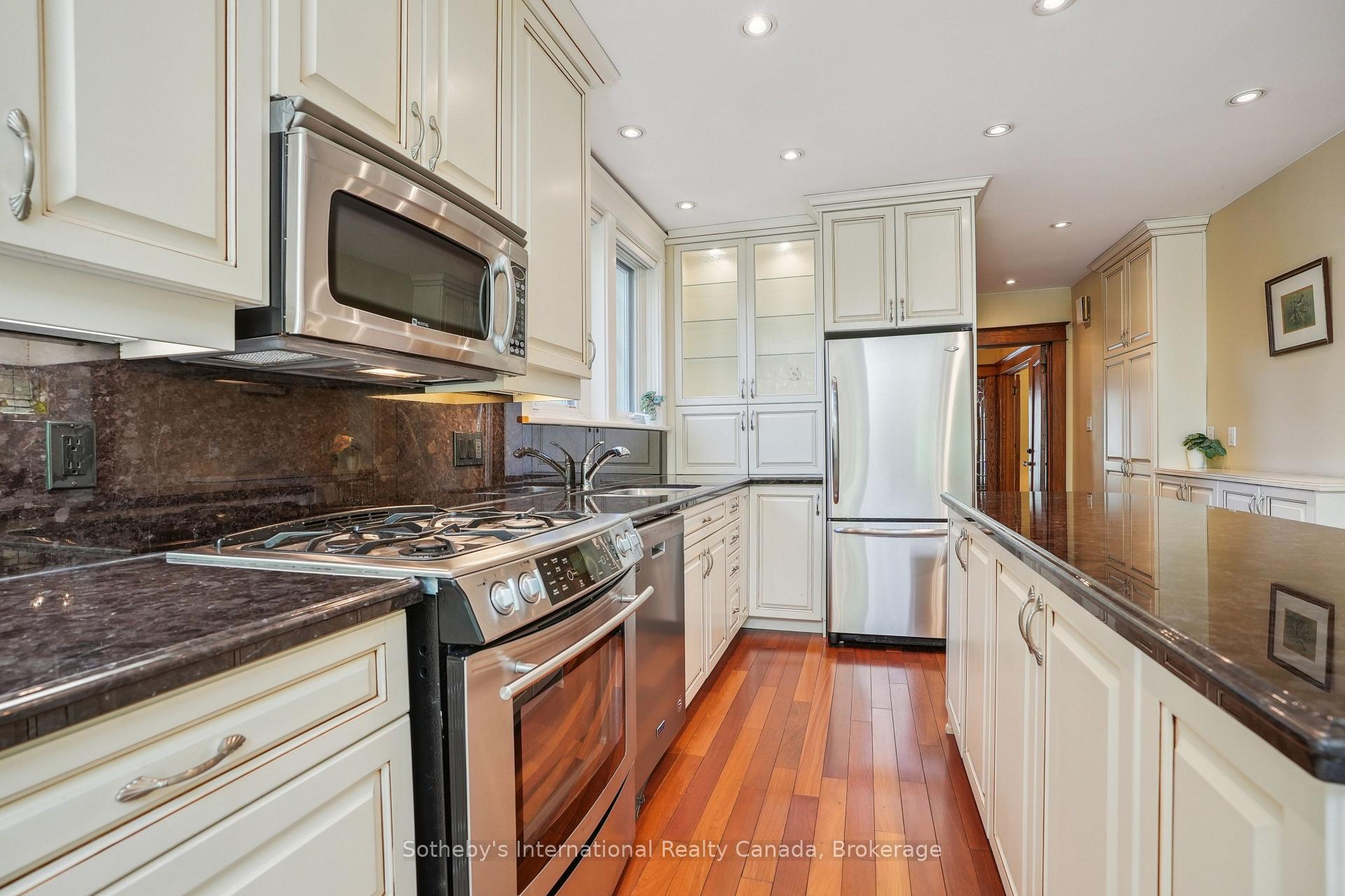 Photo 11 of 88 Chedoke Avenue, Hamilton, Kirkendall — HOMEH