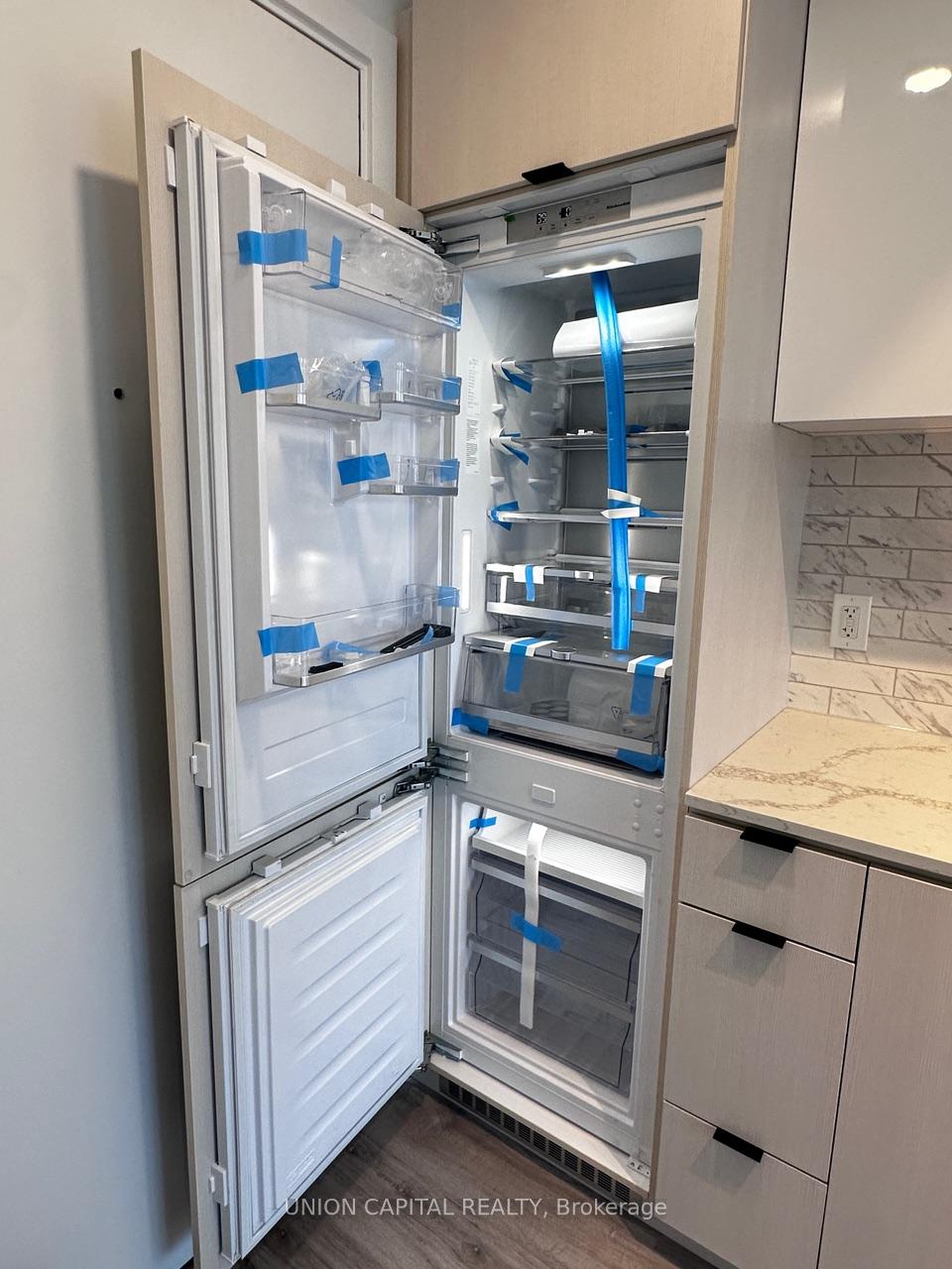 Photo 6 of Unit 3316, 252 Church Street, Toronto, Church-Yonge Corridor — HOMEH