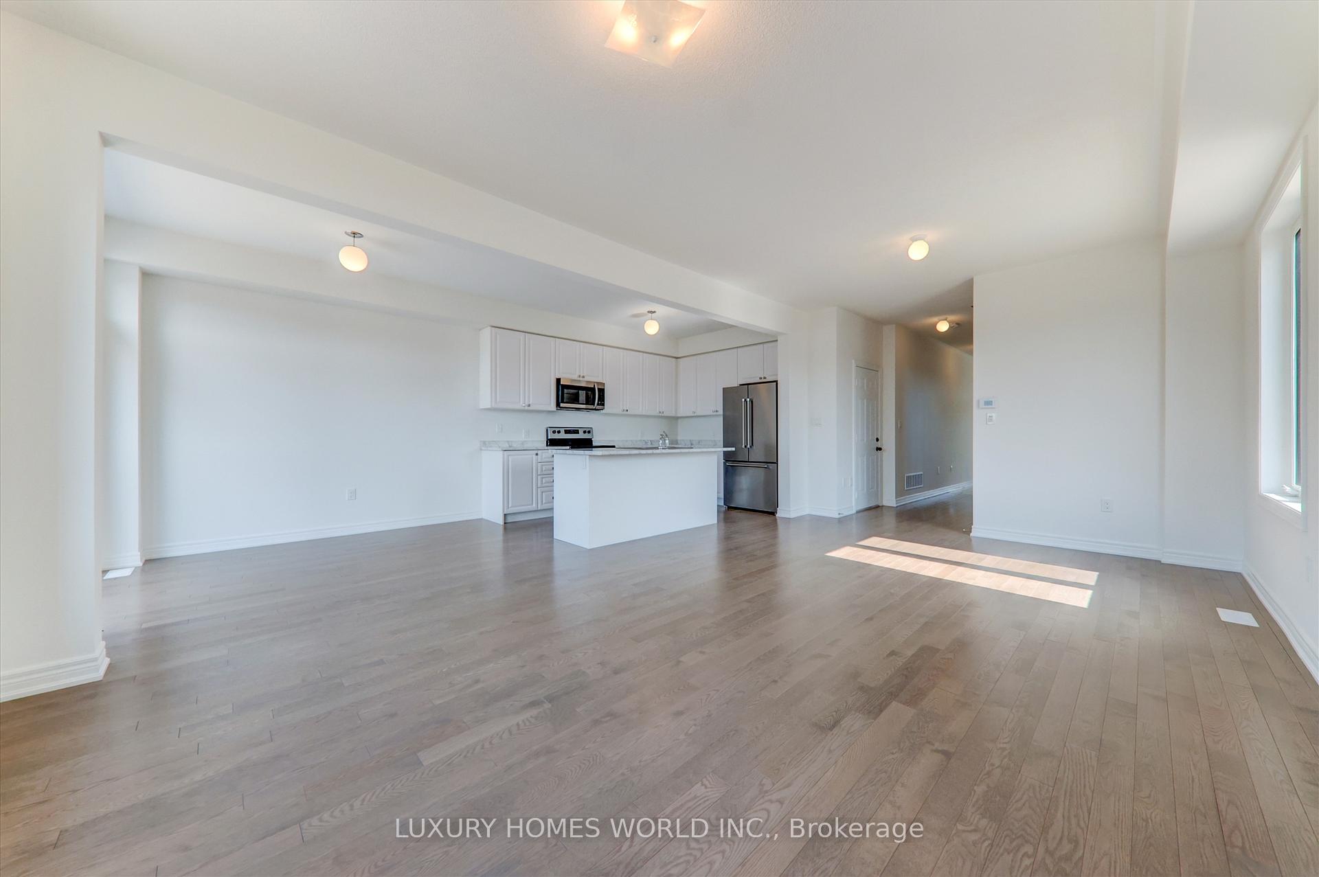 Photo 8 of 85 Armilia Place, Whitby, Rural Whitby — HOMEH