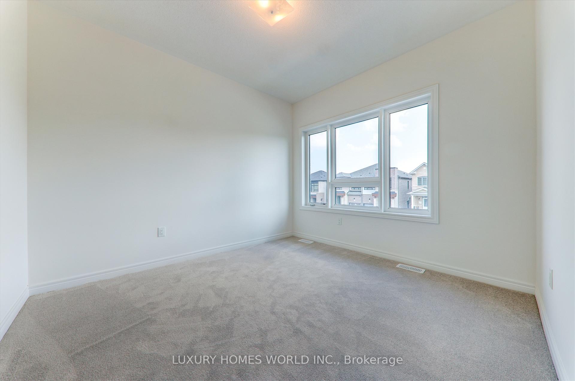 Photo 18 of 85 Armilia Place, Whitby, Rural Whitby — HOMEH