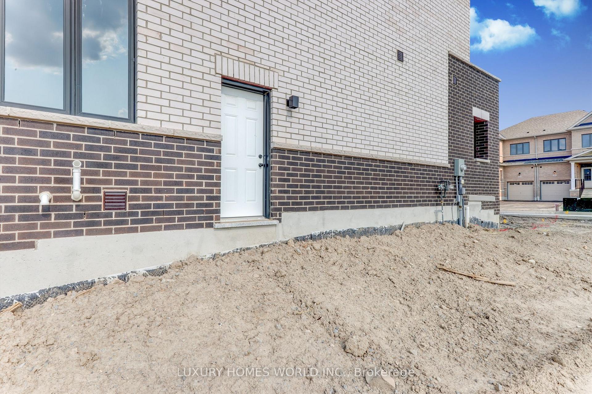 Photo 23 of 85 Armilia Place, Whitby, Rural Whitby — HOMEH