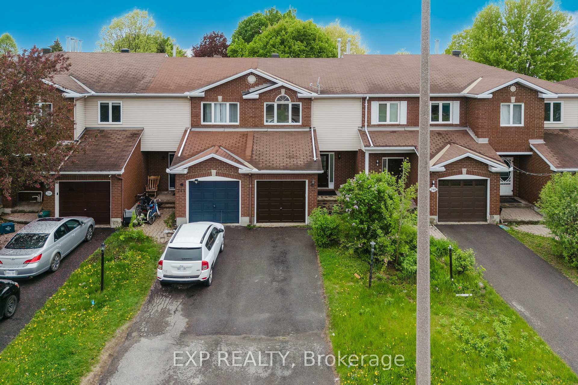 Photo 1 of 242 Stoneway Drive, Ottawa, Barrhaven East — HOMEH