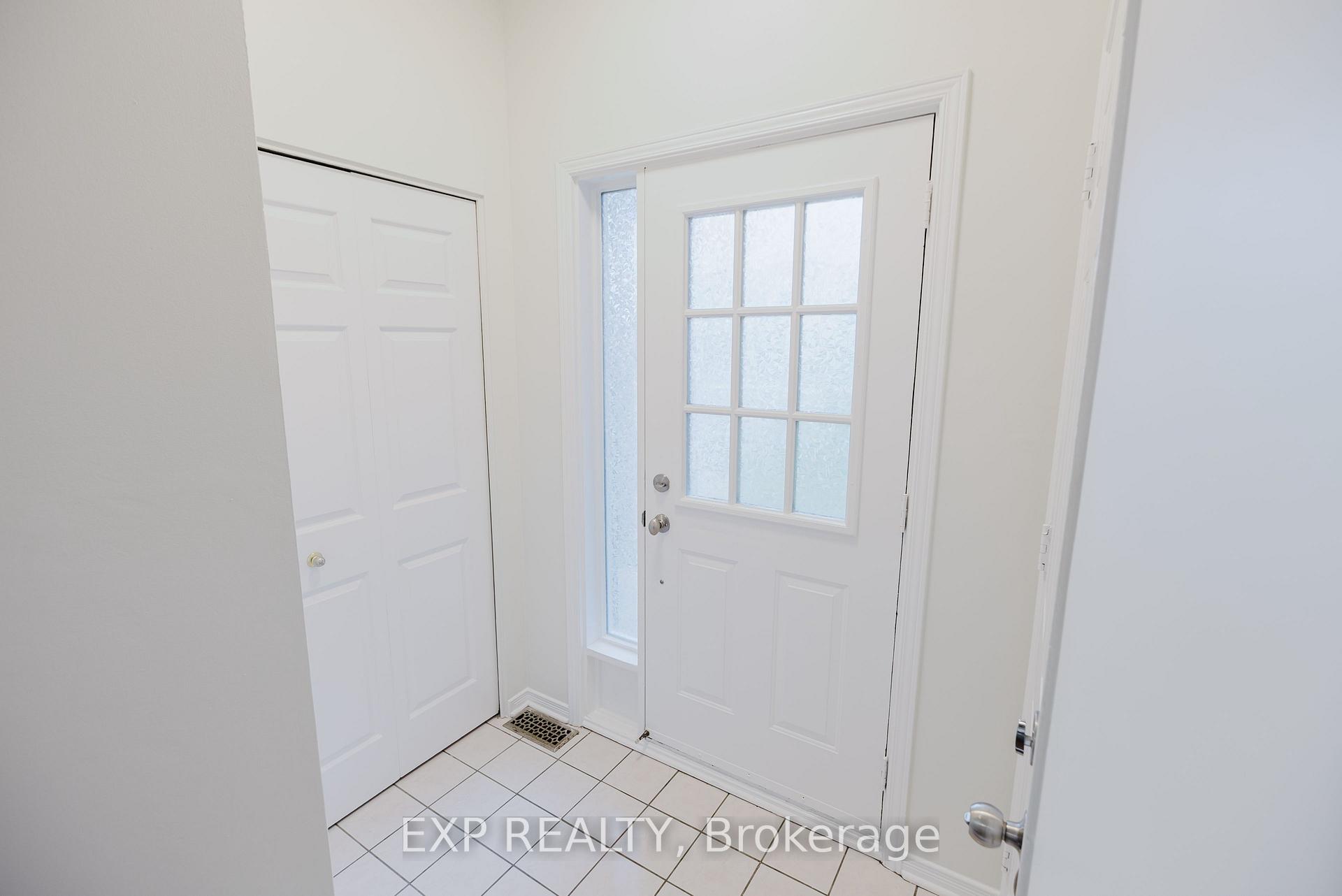 Photo 6 of 242 Stoneway Drive, Ottawa, Barrhaven East — HOMEH