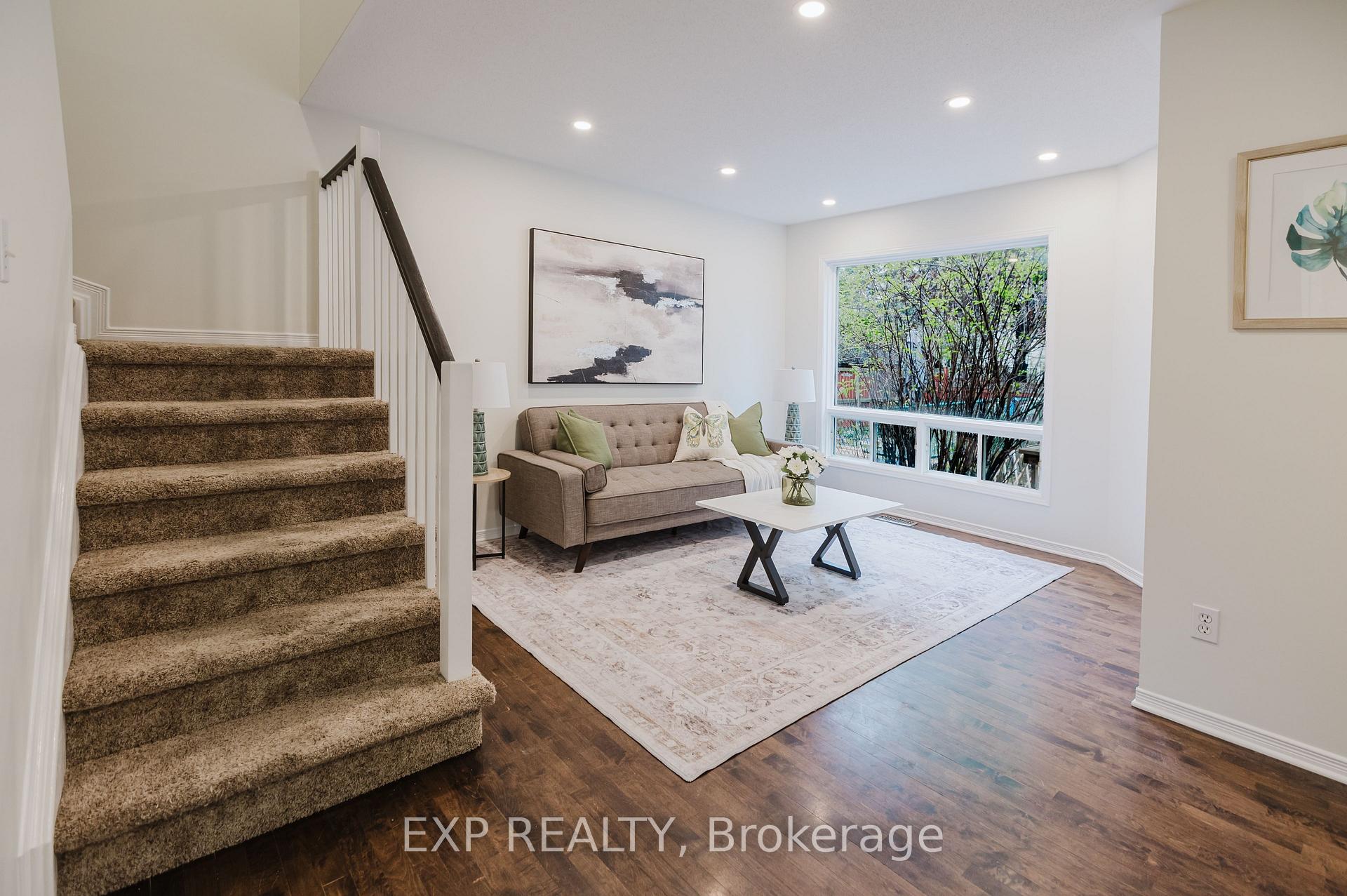 Photo 8 of 242 Stoneway Drive, Ottawa, Barrhaven East — HOMEH