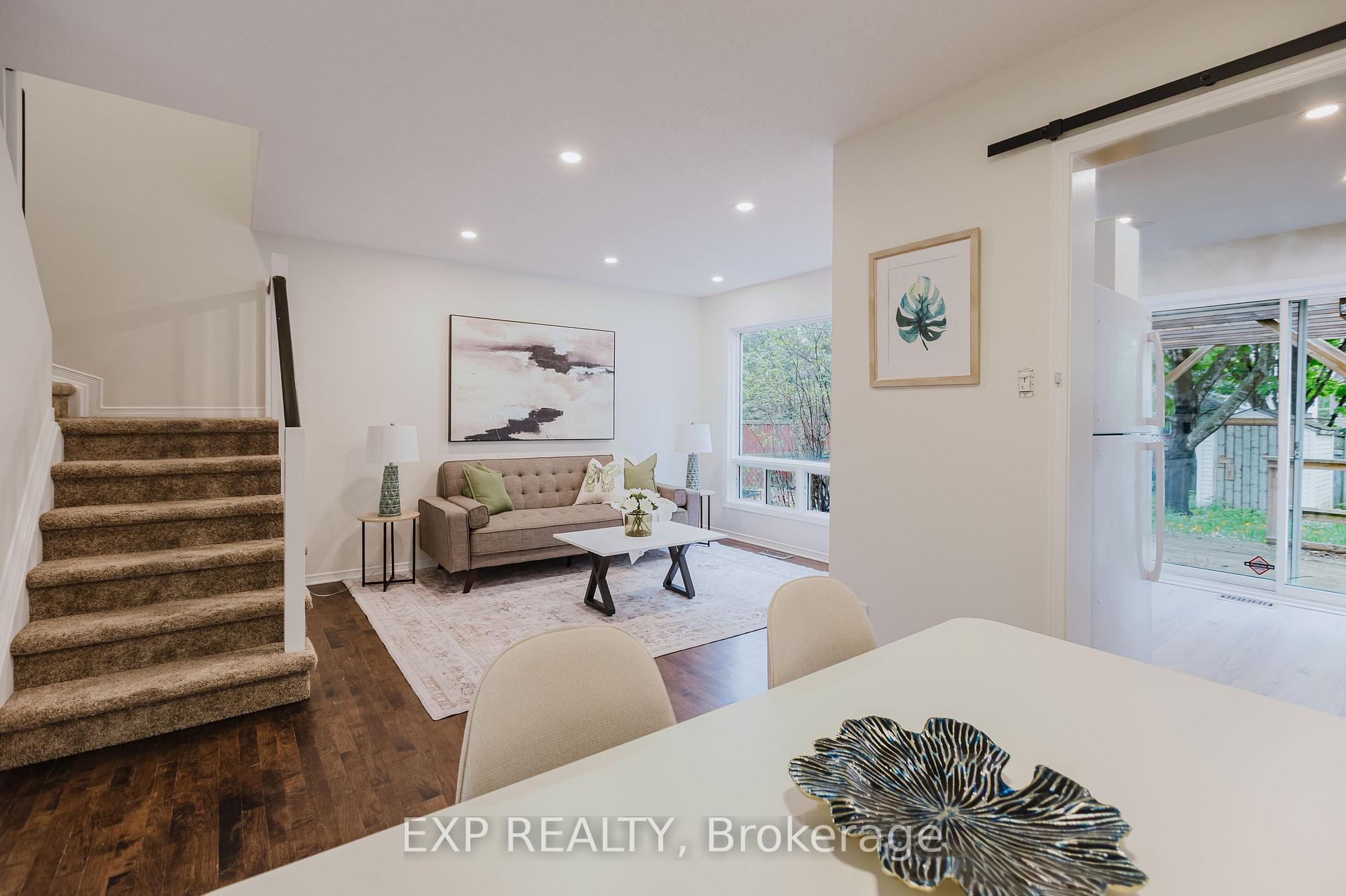 Photo 14 of 242 Stoneway Drive, Ottawa, Barrhaven East — HOMEH