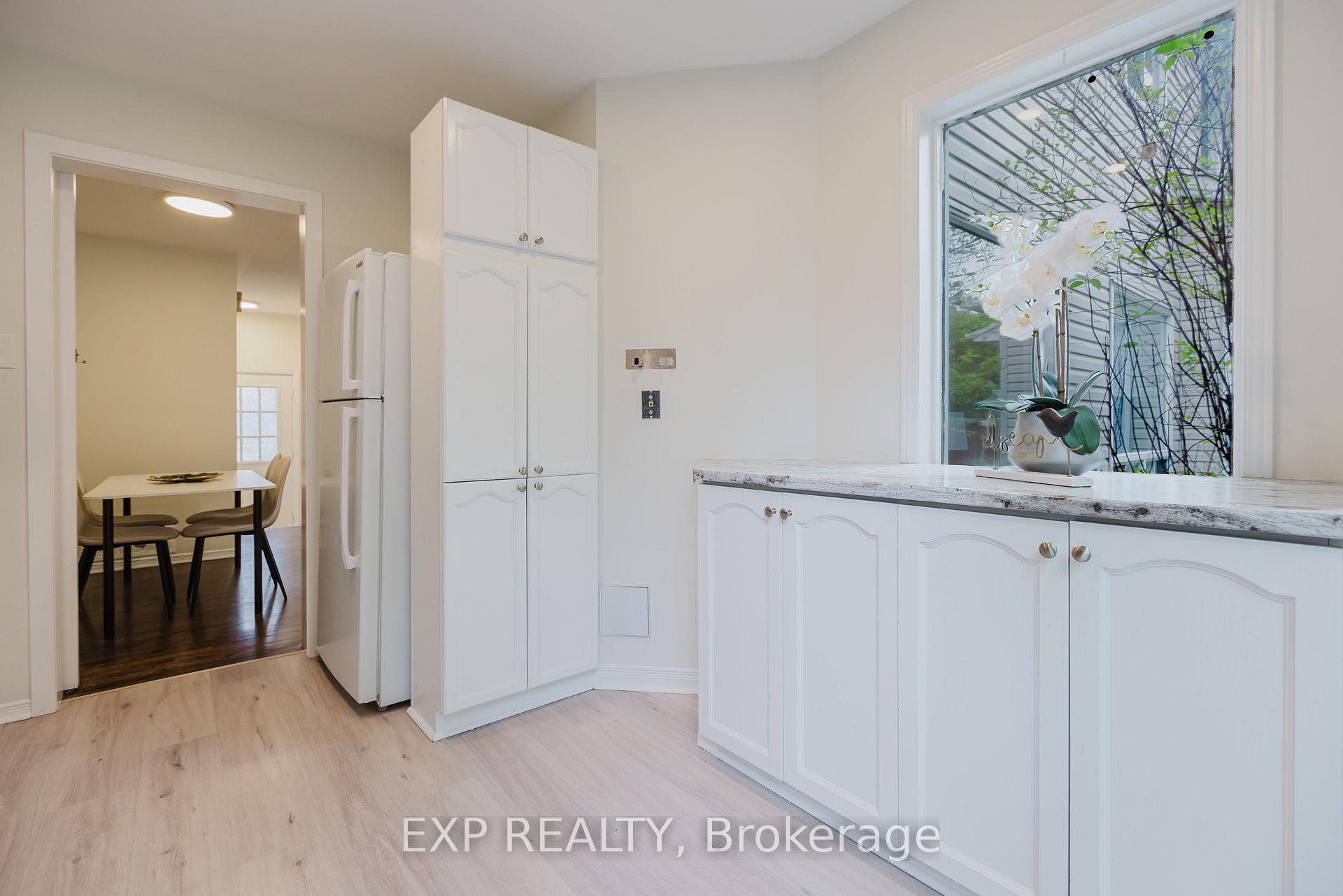 Photo 21 of 242 Stoneway Drive, Ottawa, Barrhaven East — HOMEH