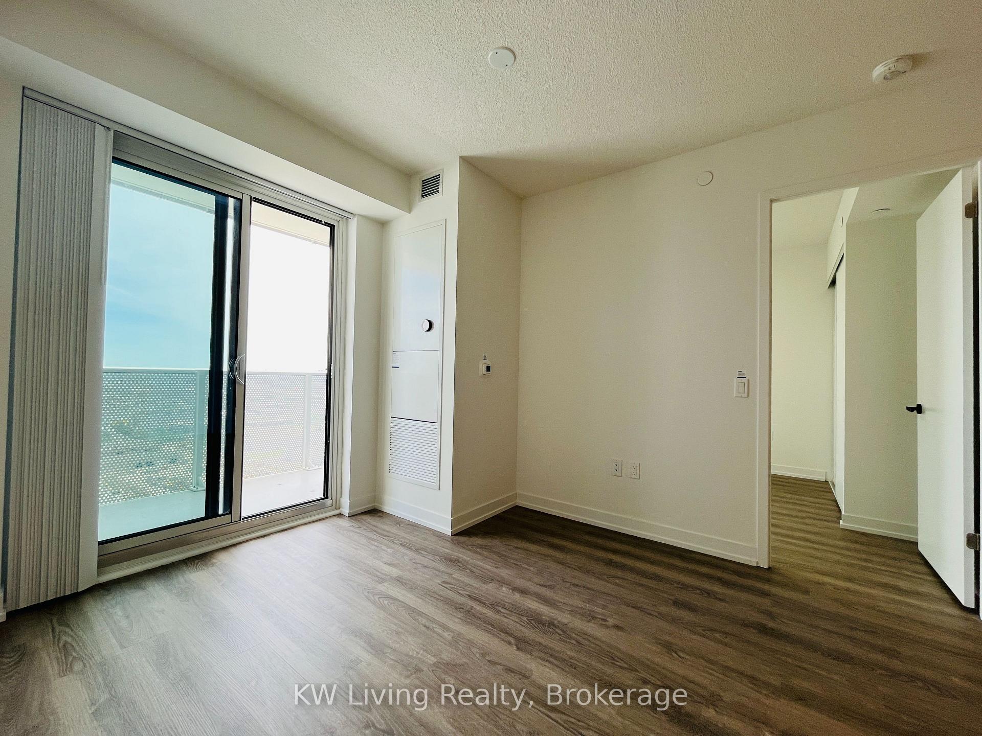 Photo 10 of Unit 3902, 195 Commerce Street, Vaughan, Vaughan Corporate Centre — HOMEH