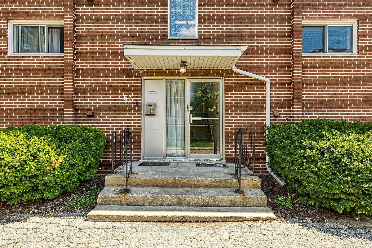 Photo 27 of Unit 304, 57 Conroy Crescent, Guelph, Dovercliffe Park/Old University — HOMEH
