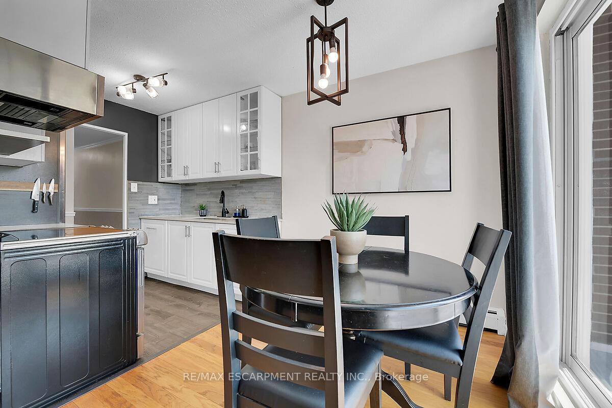 Photo 20 of Unit 304, 57 Conroy Crescent, Guelph, Dovercliffe Park/Old University — HOMEH