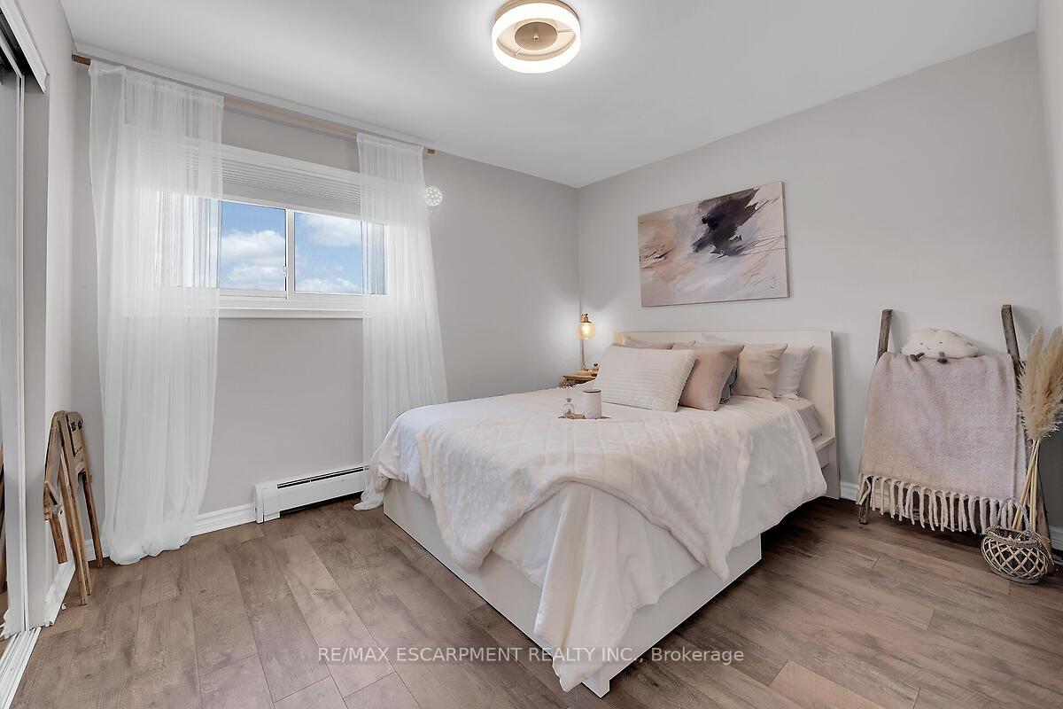 Photo 22 of Unit 304, 57 Conroy Crescent, Guelph, Dovercliffe Park/Old University — HOMEH
