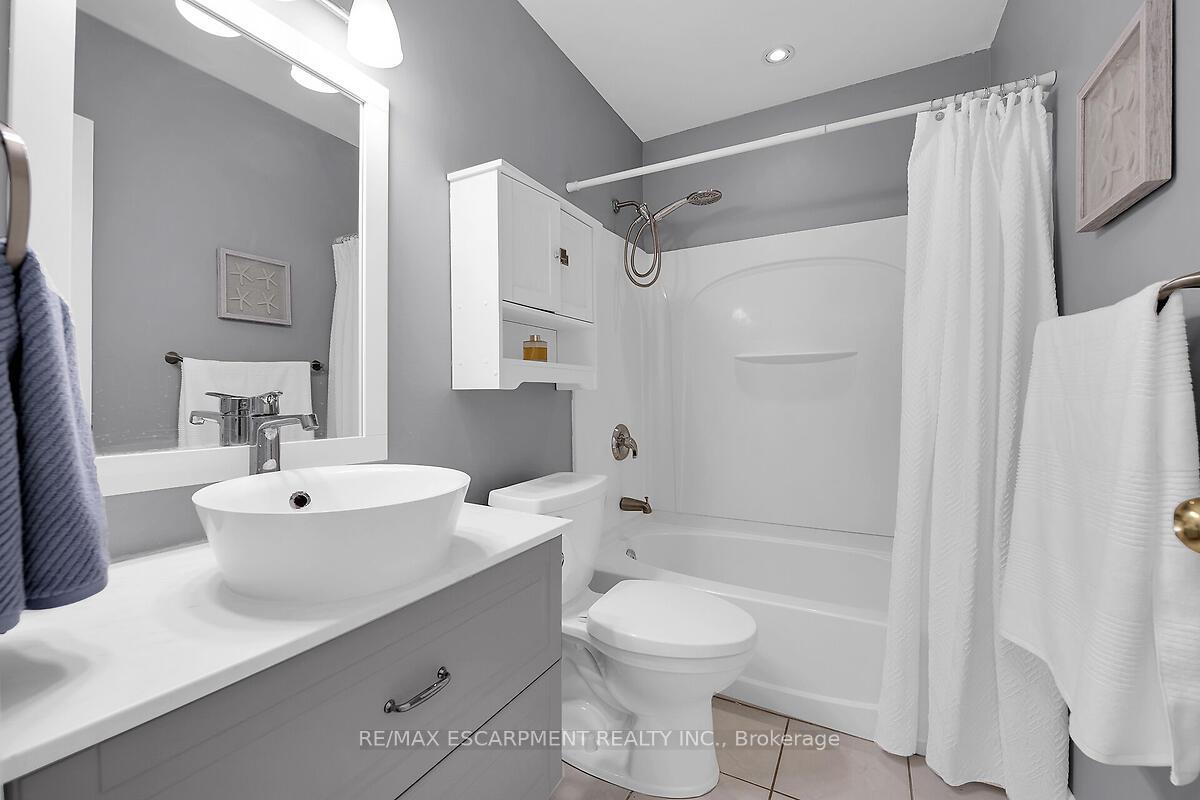 Photo 18 of Unit 304, 57 Conroy Crescent, Guelph, Dovercliffe Park/Old University — HOMEH