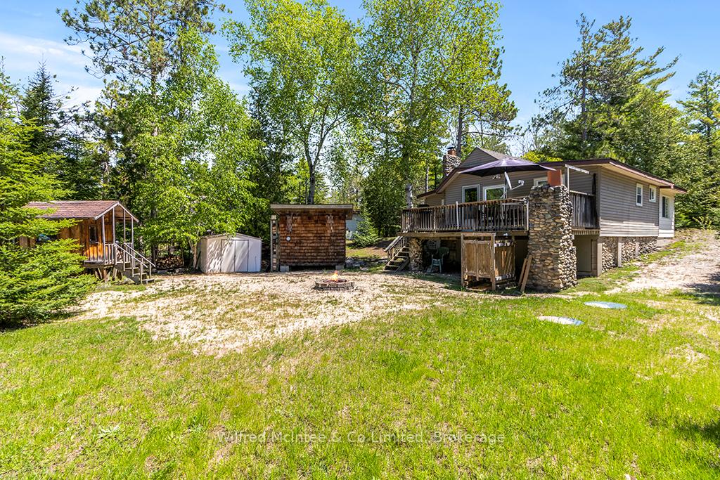 Photo 7 of 81 Thompson Avenue, Brampton, Fletcher's Creek Village — HOMEH