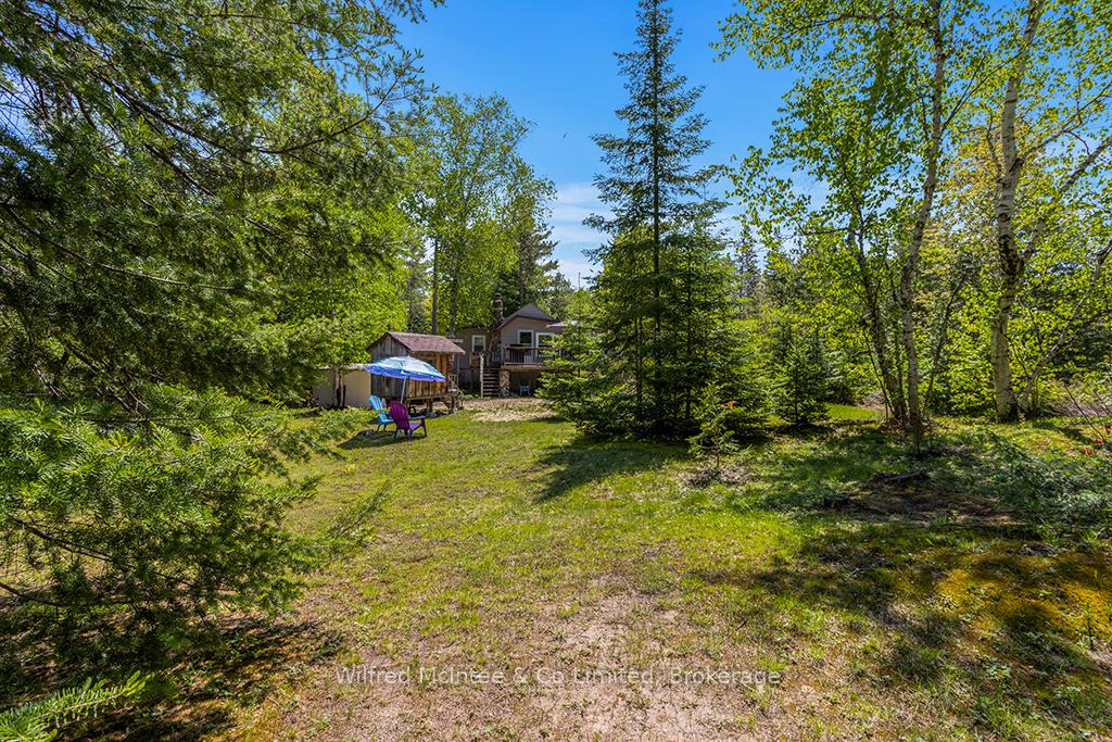Photo 46 of 81 Thompson Avenue, Brampton, Fletcher's Creek Village — HOMEH