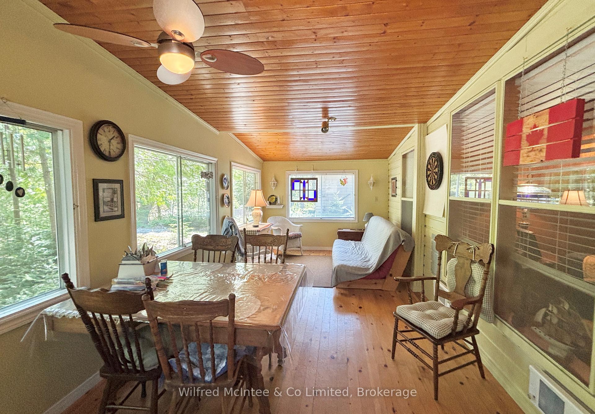 Photo 21 of 81 Thompson Avenue, Brampton, Fletcher's Creek Village — HOMEH