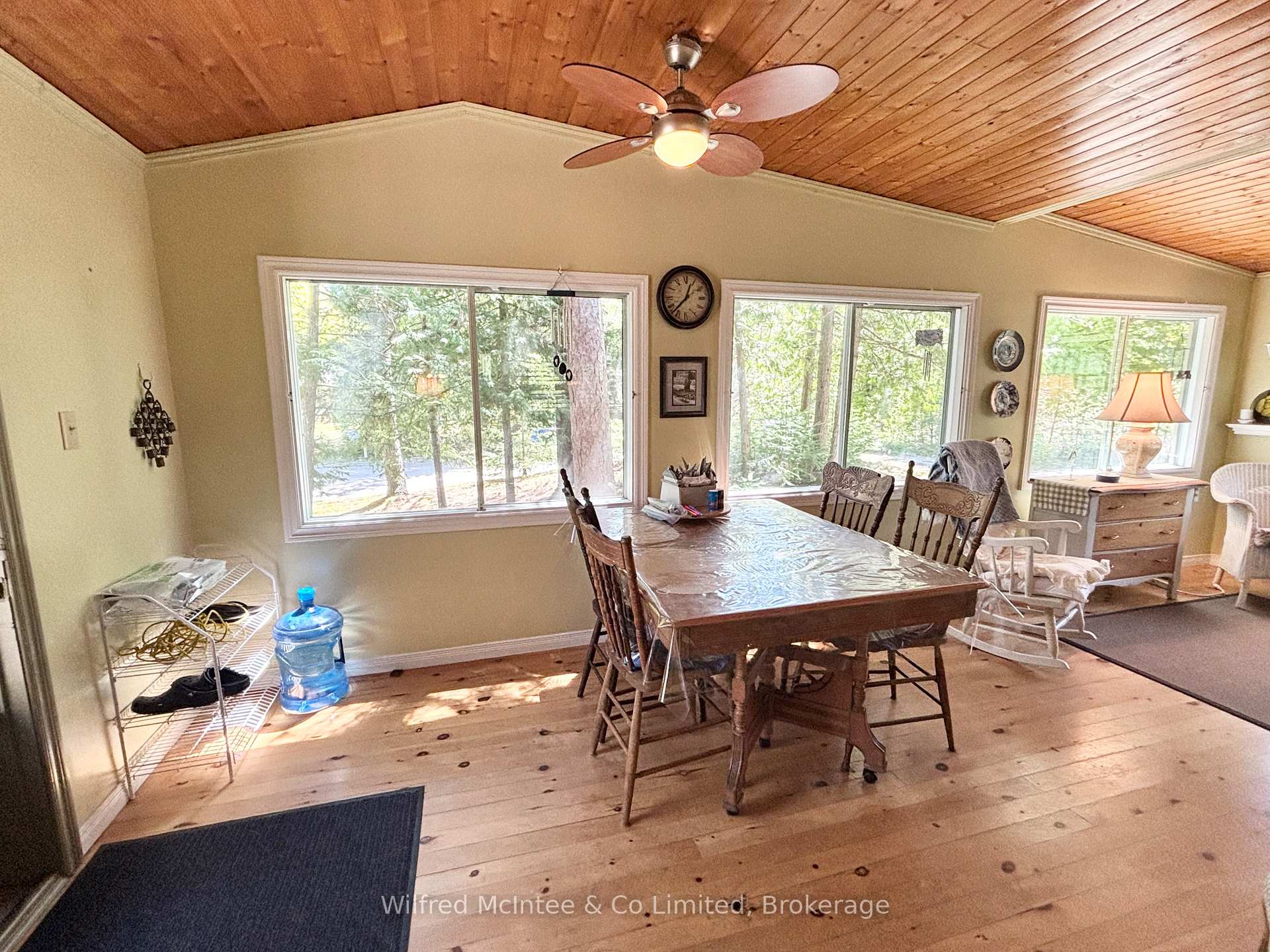 Photo 26 of 81 Thompson Avenue, Brampton, Fletcher's Creek Village — HOMEH