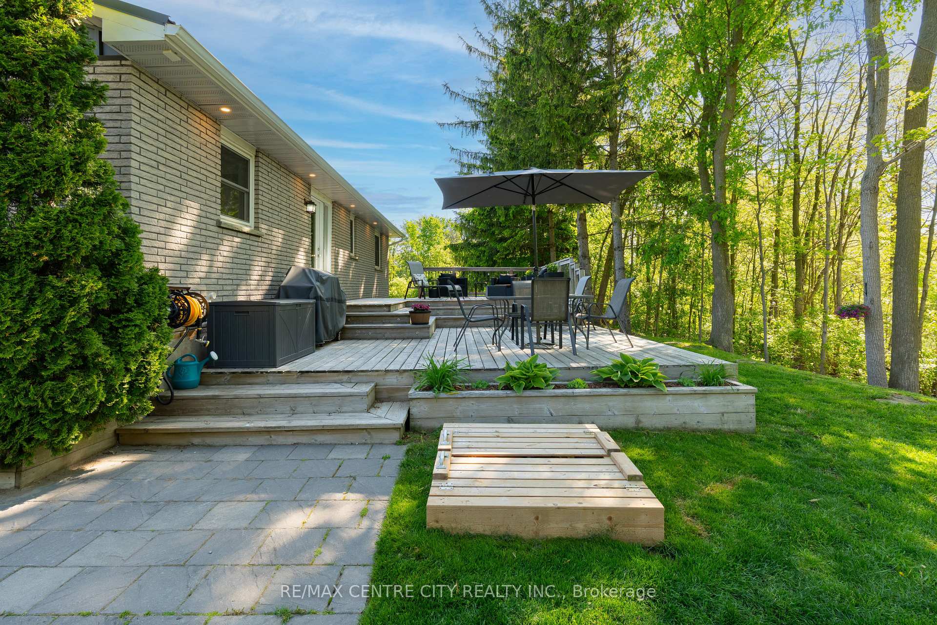 Photo 8 of 51246 Courtright Street, Malahide, Springfield — HOMEH